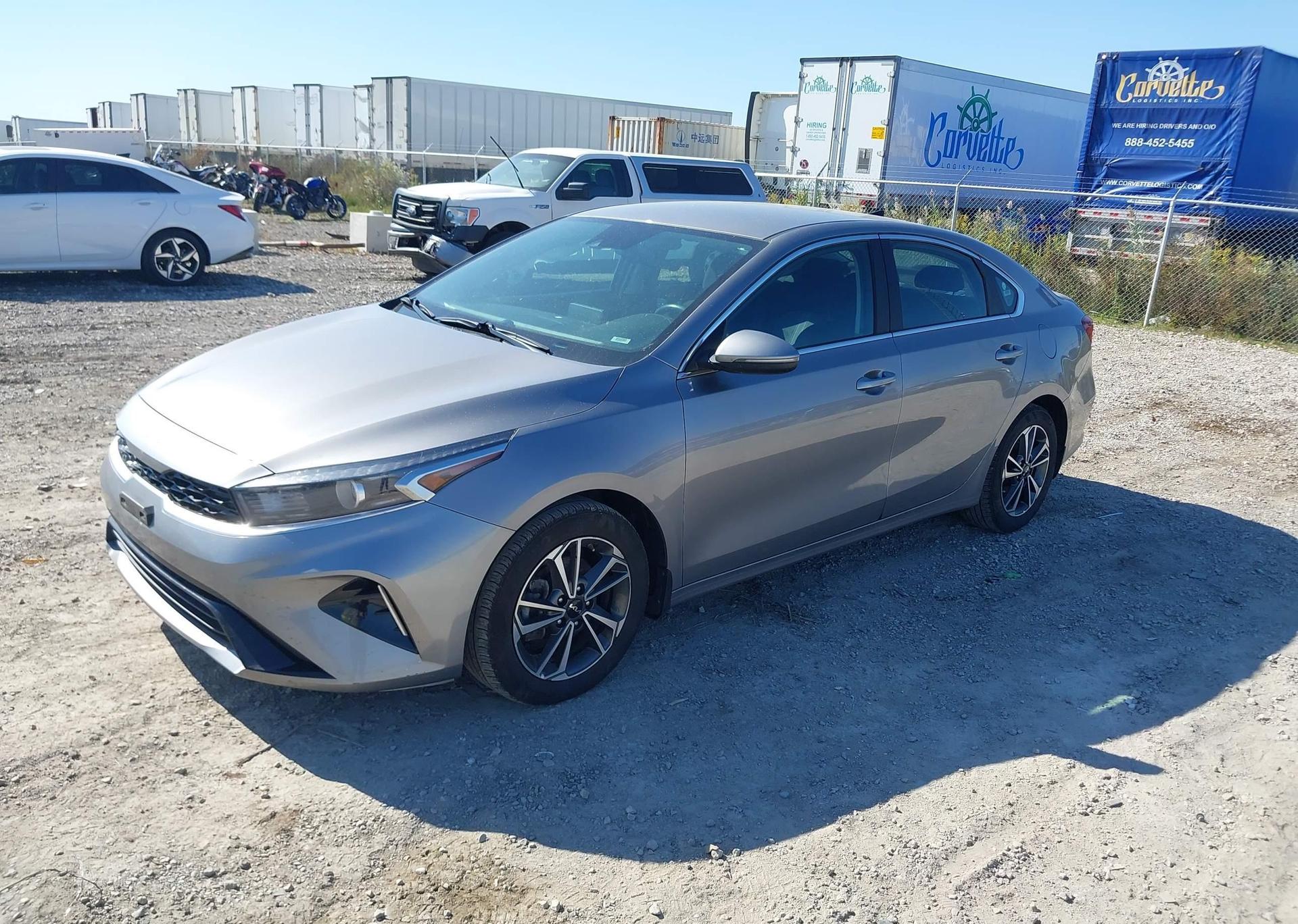 2023 KIA FORTE EX