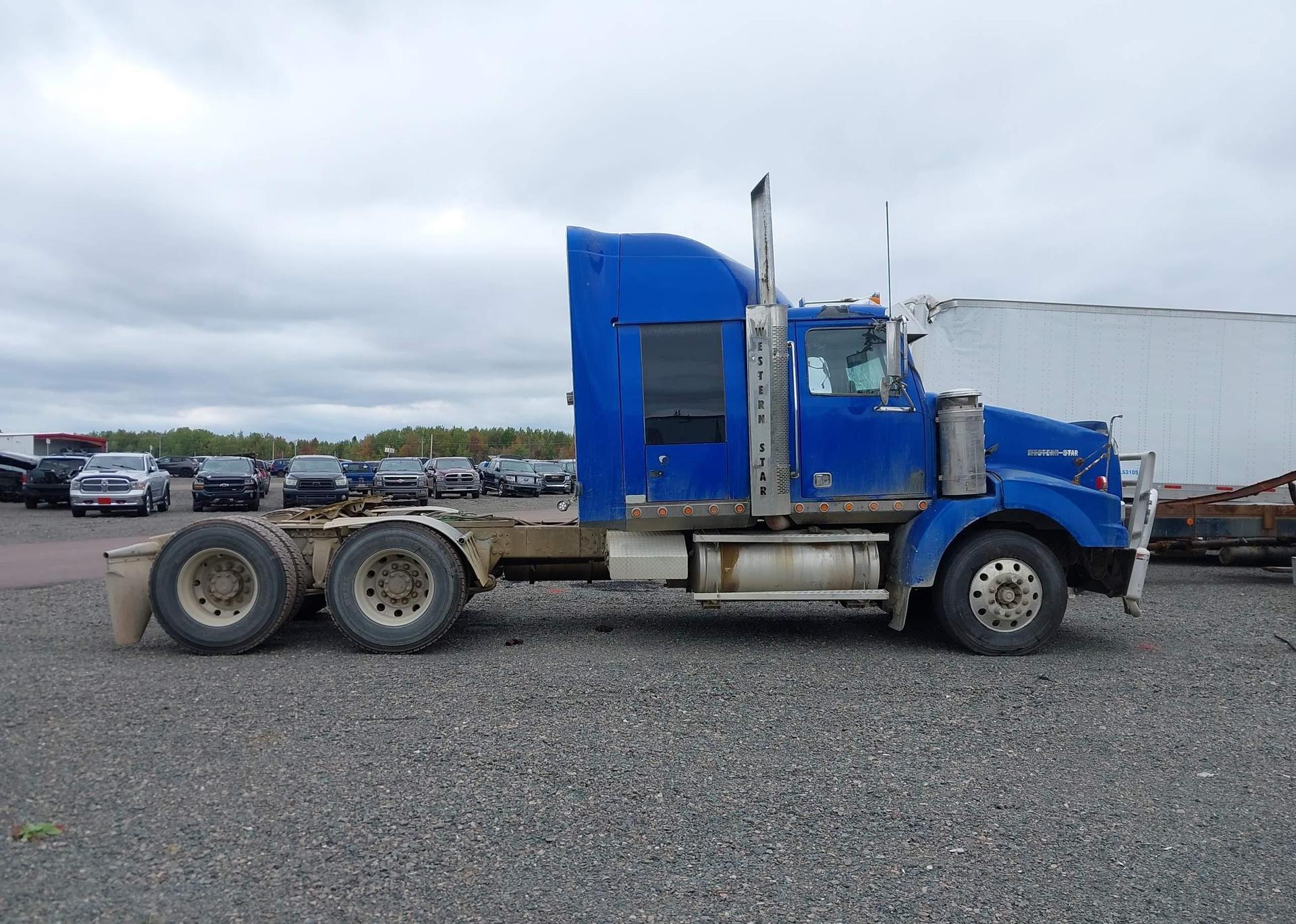 2005 WESTERN STAR/AUTO CAR CONVENTIONAL 4900SA