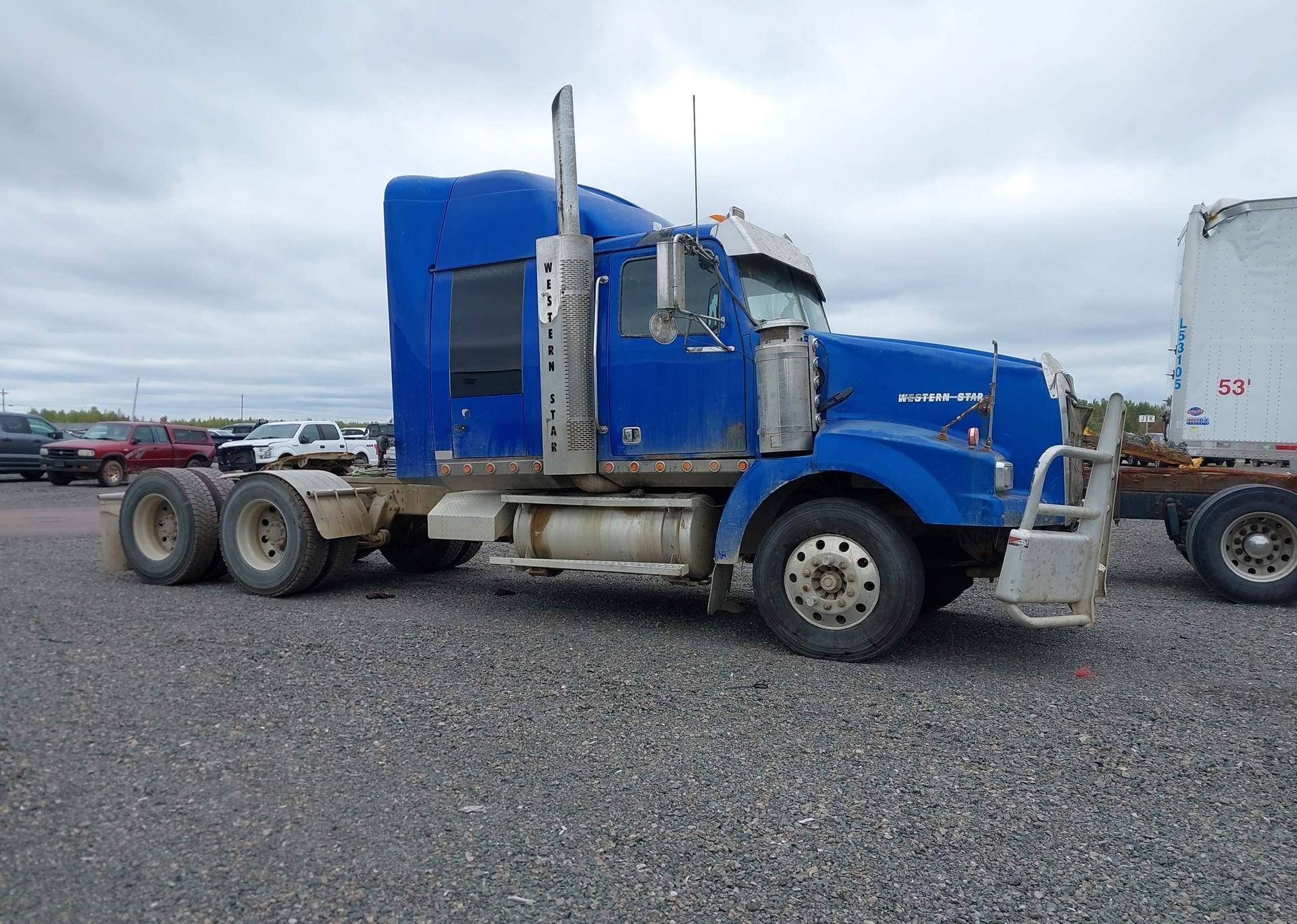 2005 WESTERN STAR/AUTO CAR CONVENTIONAL 4900SA