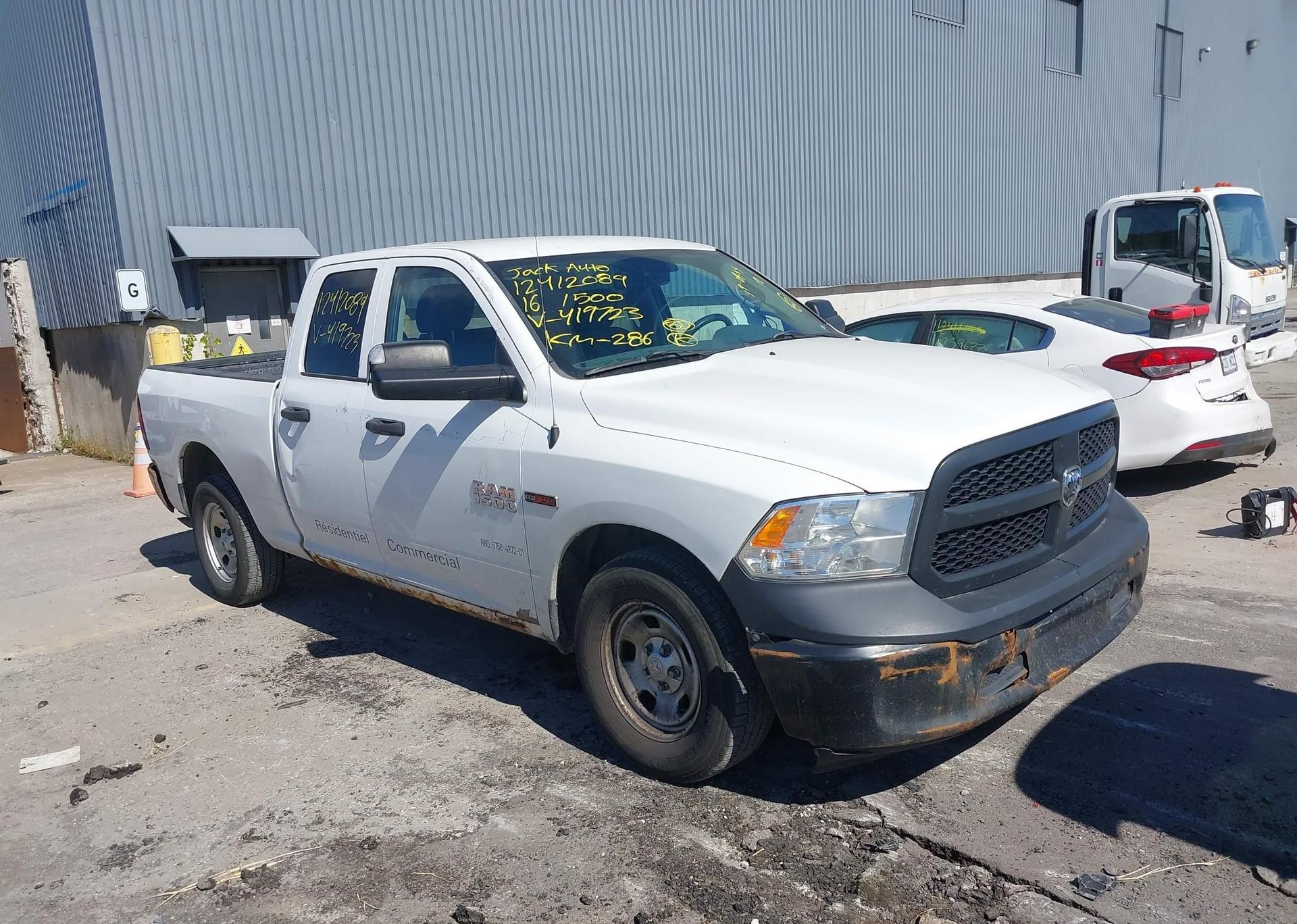 2016 RAM 1500 ST