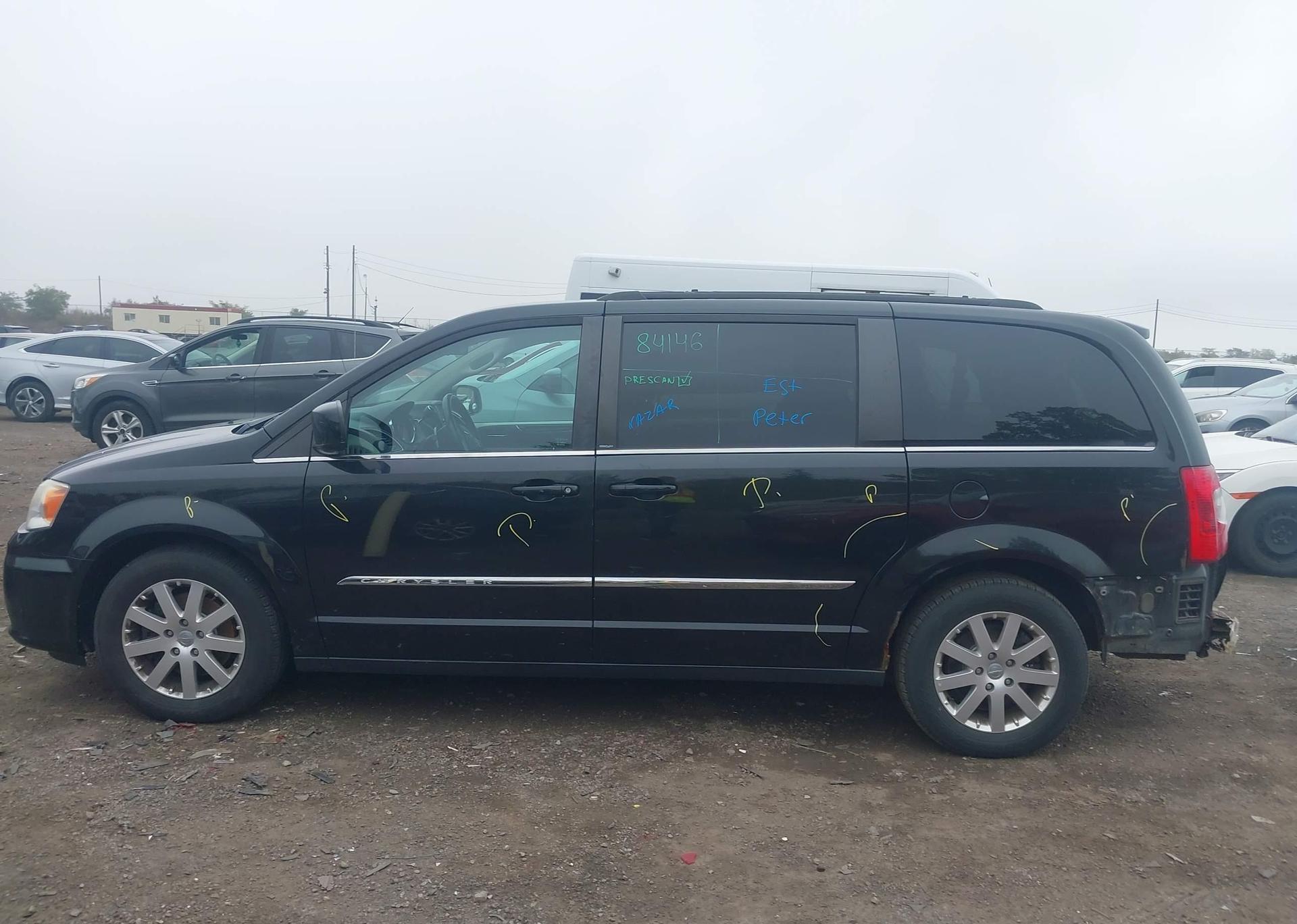 2013 CHRYSLER TOWN & COUNTRY