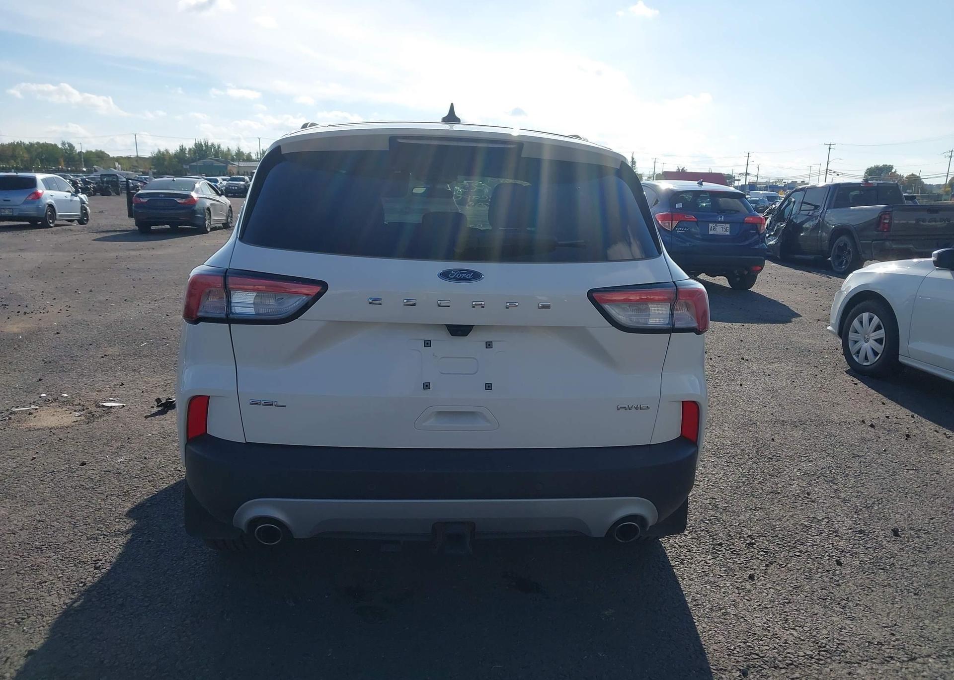 2022 FORD ESCAPE SEL
