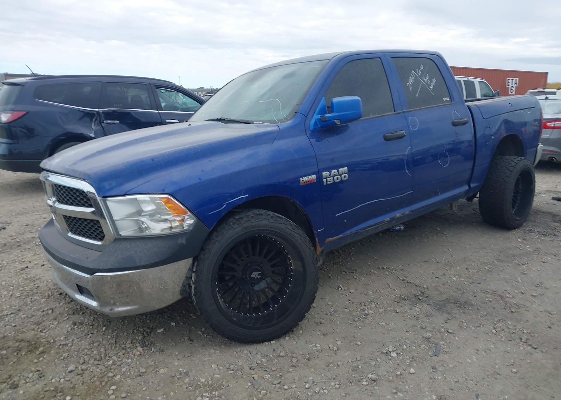 2014 RAM 1500 ST