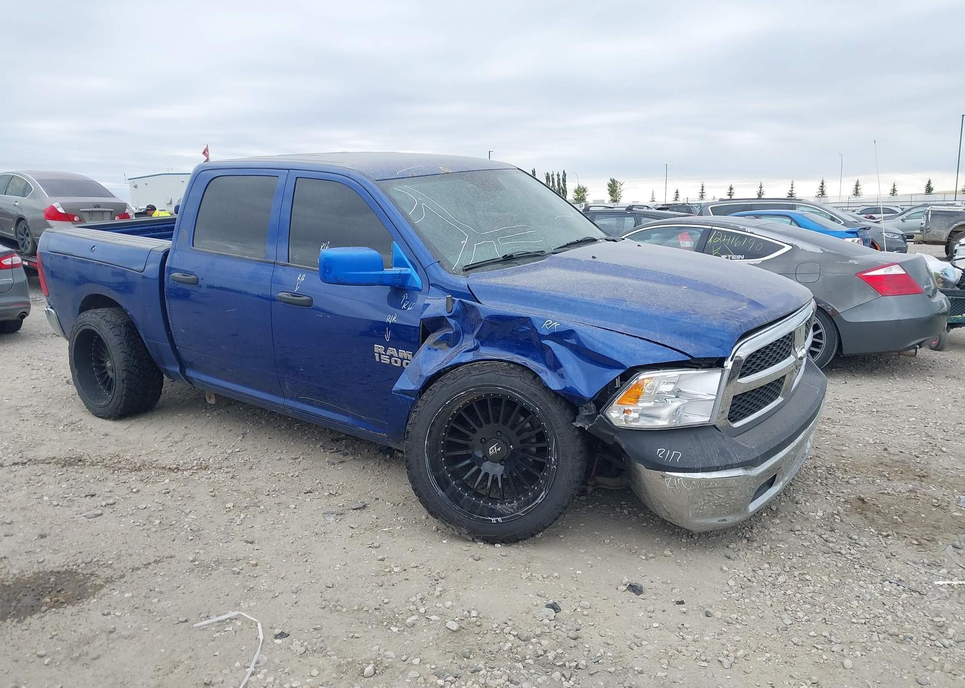 2014 RAM 1500 ST