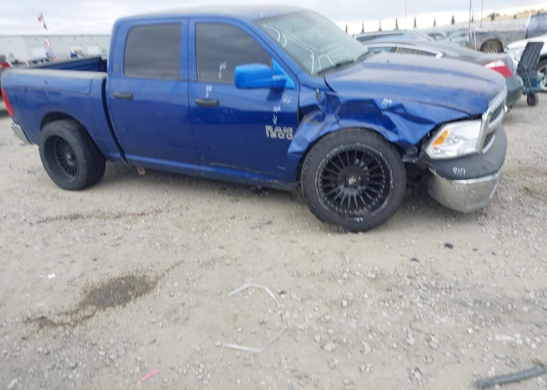 2014 RAM 1500 ST