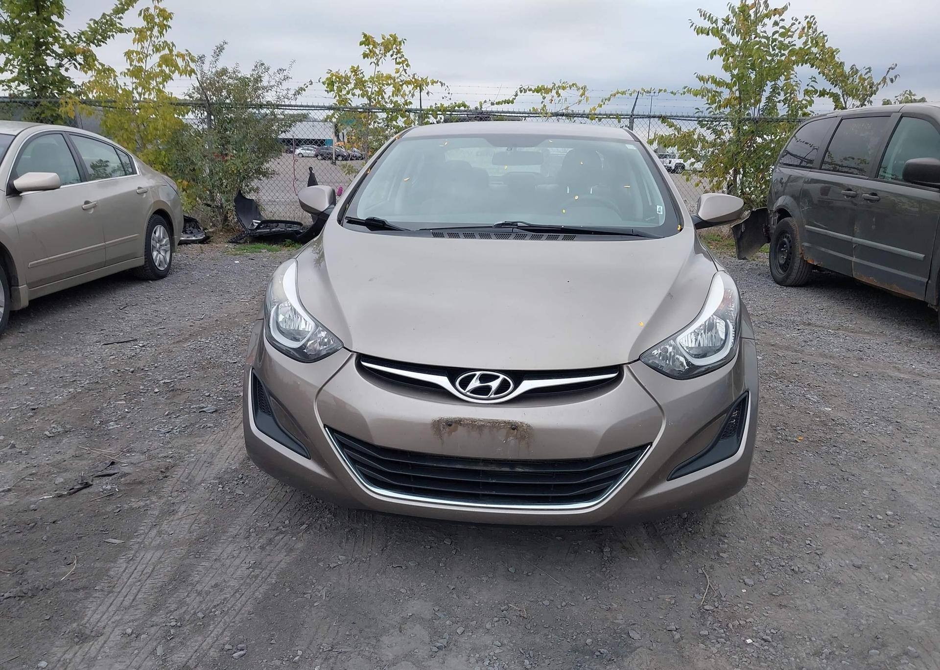 2015 HYUNDAI ELANTRA