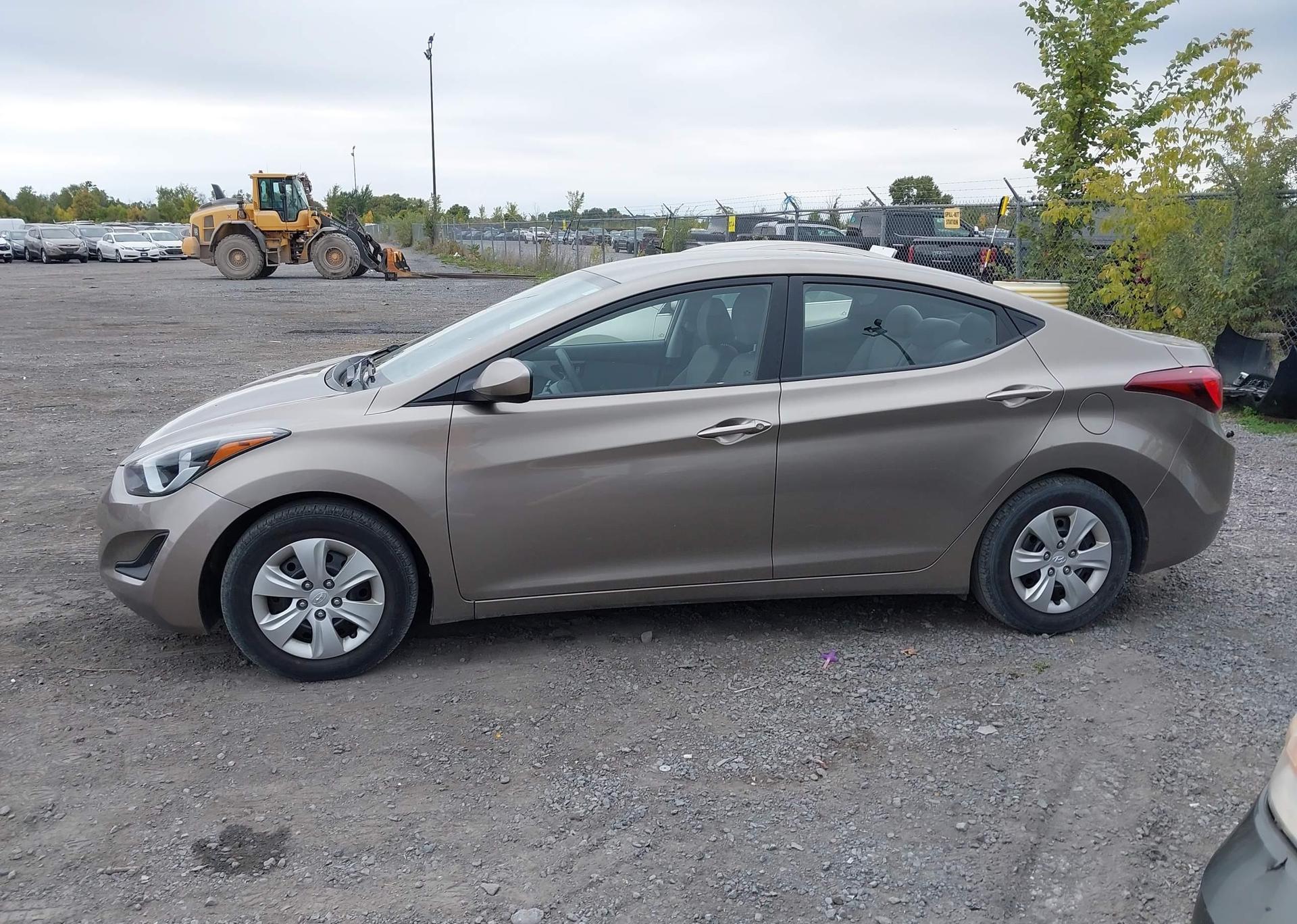 2015 HYUNDAI ELANTRA