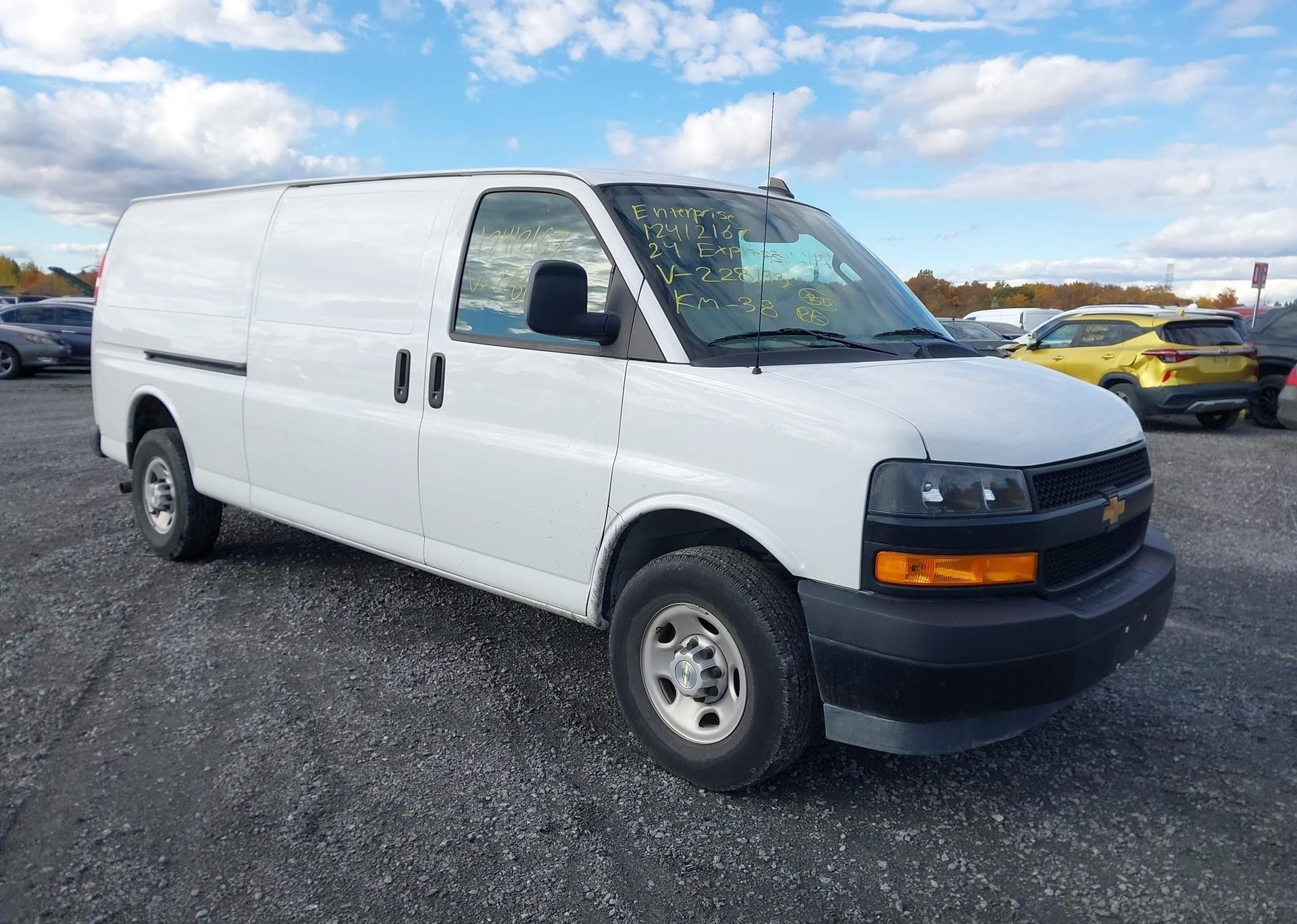 2024 CHEVROLET EXPRESS G2500