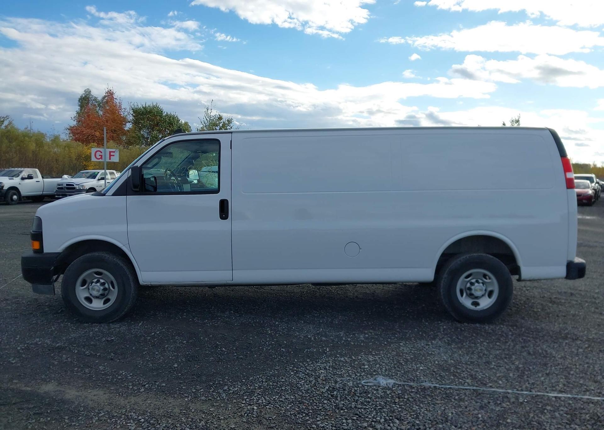 2024 CHEVROLET EXPRESS G2500