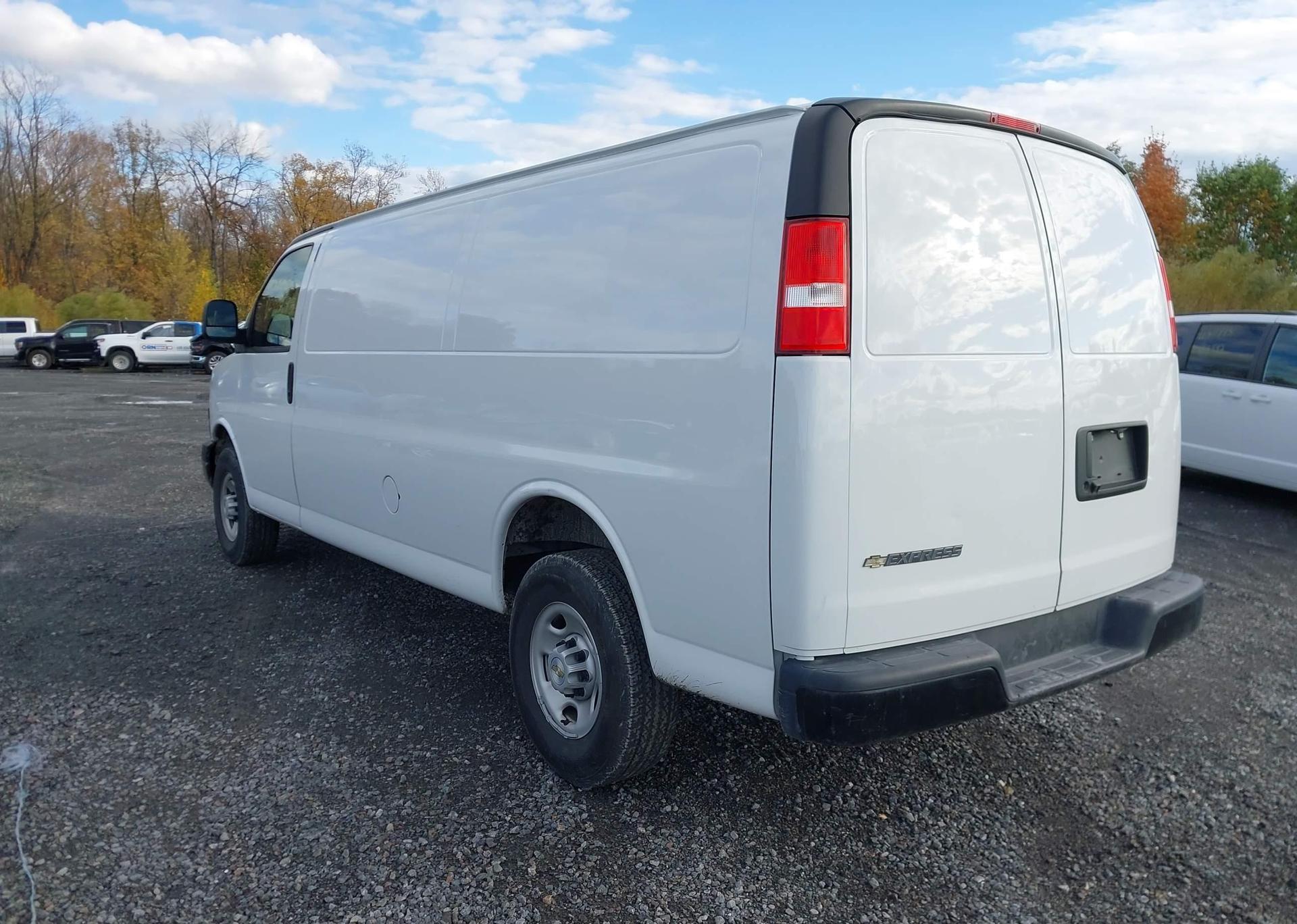 2024 CHEVROLET EXPRESS G2500