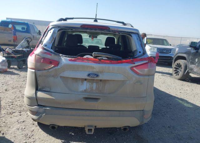 2015 FORD ESCAPE SE