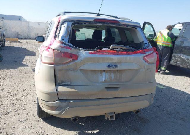 2015 FORD ESCAPE SE