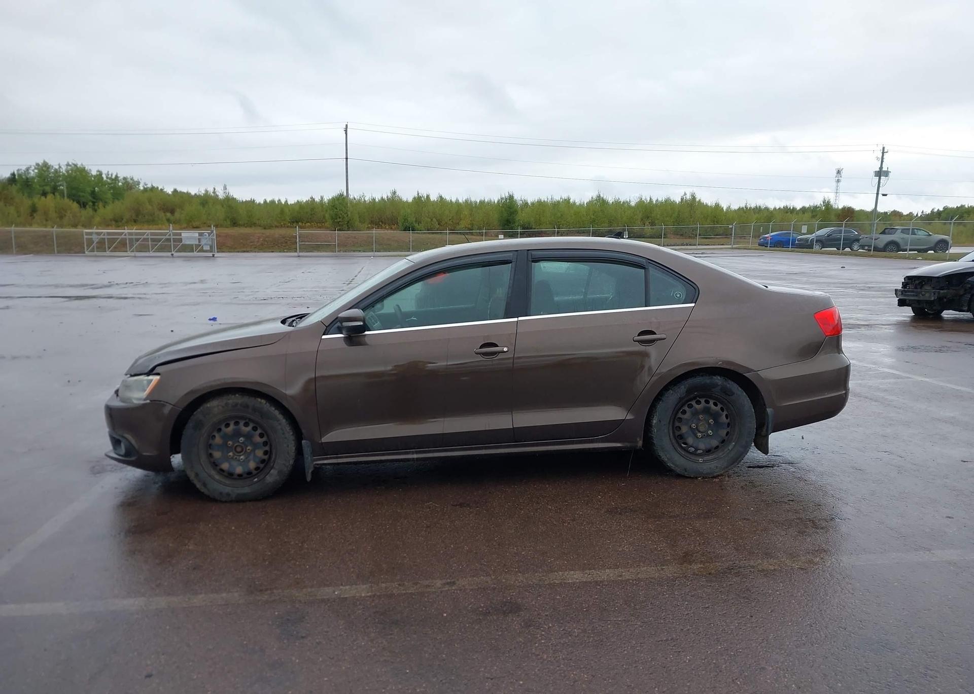 2012 VOLKSWAGEN JETTA 2.0 TDI COMFORTLINE