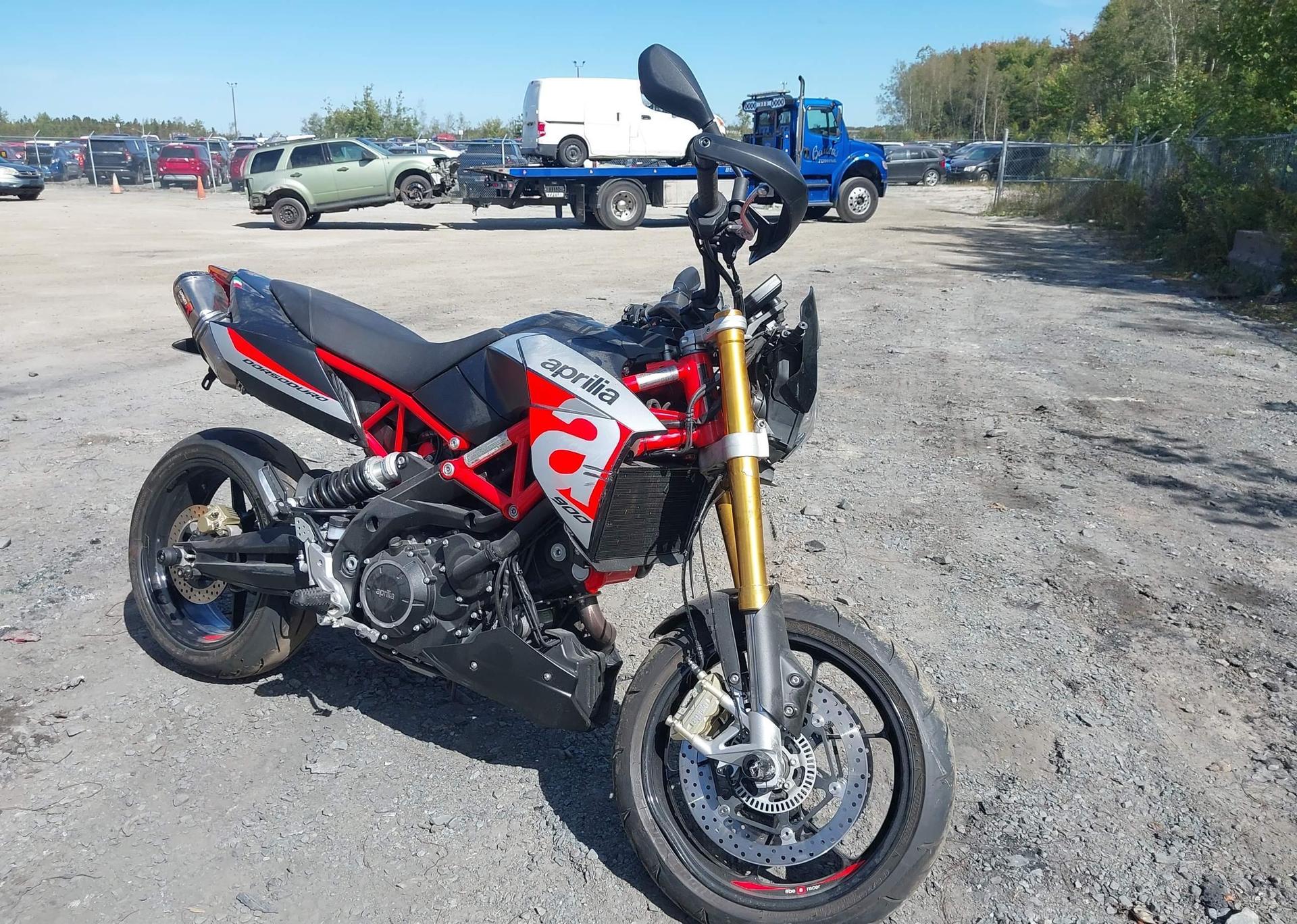 2018 APRILIA DORSODURO 900