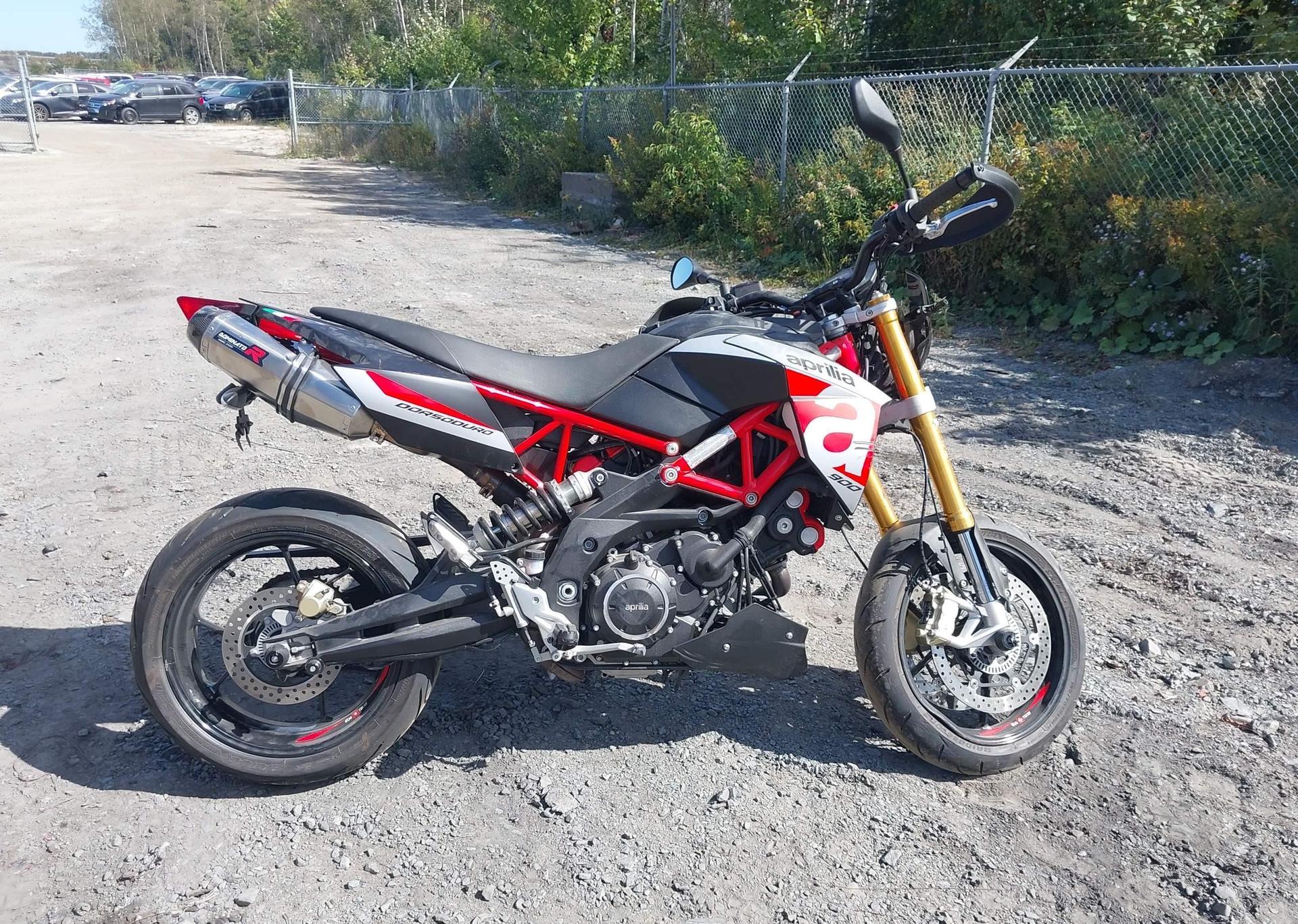 2018 APRILIA DORSODURO 900