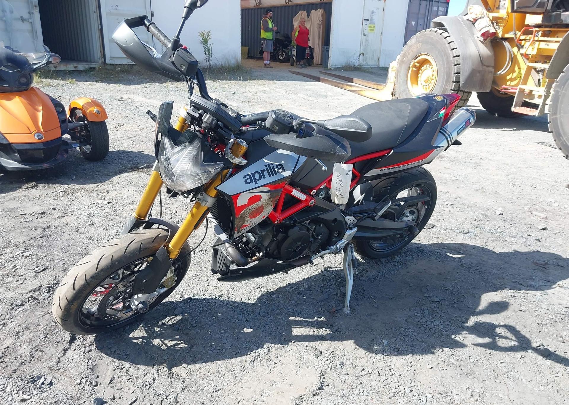 2018 APRILIA DORSODURO 900