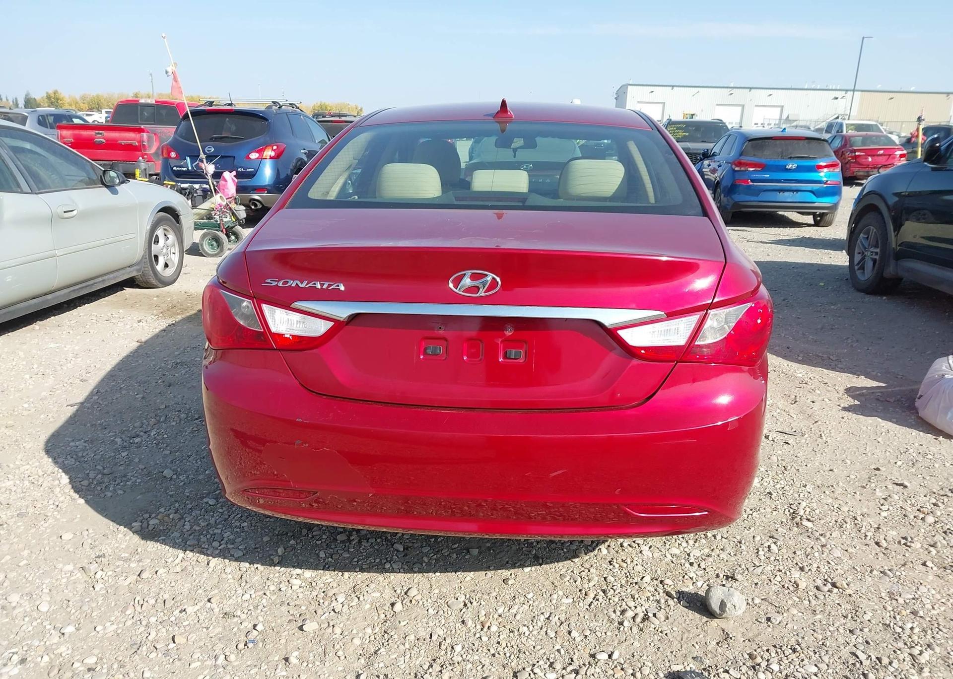 2011 HYUNDAI SONATA GLS
