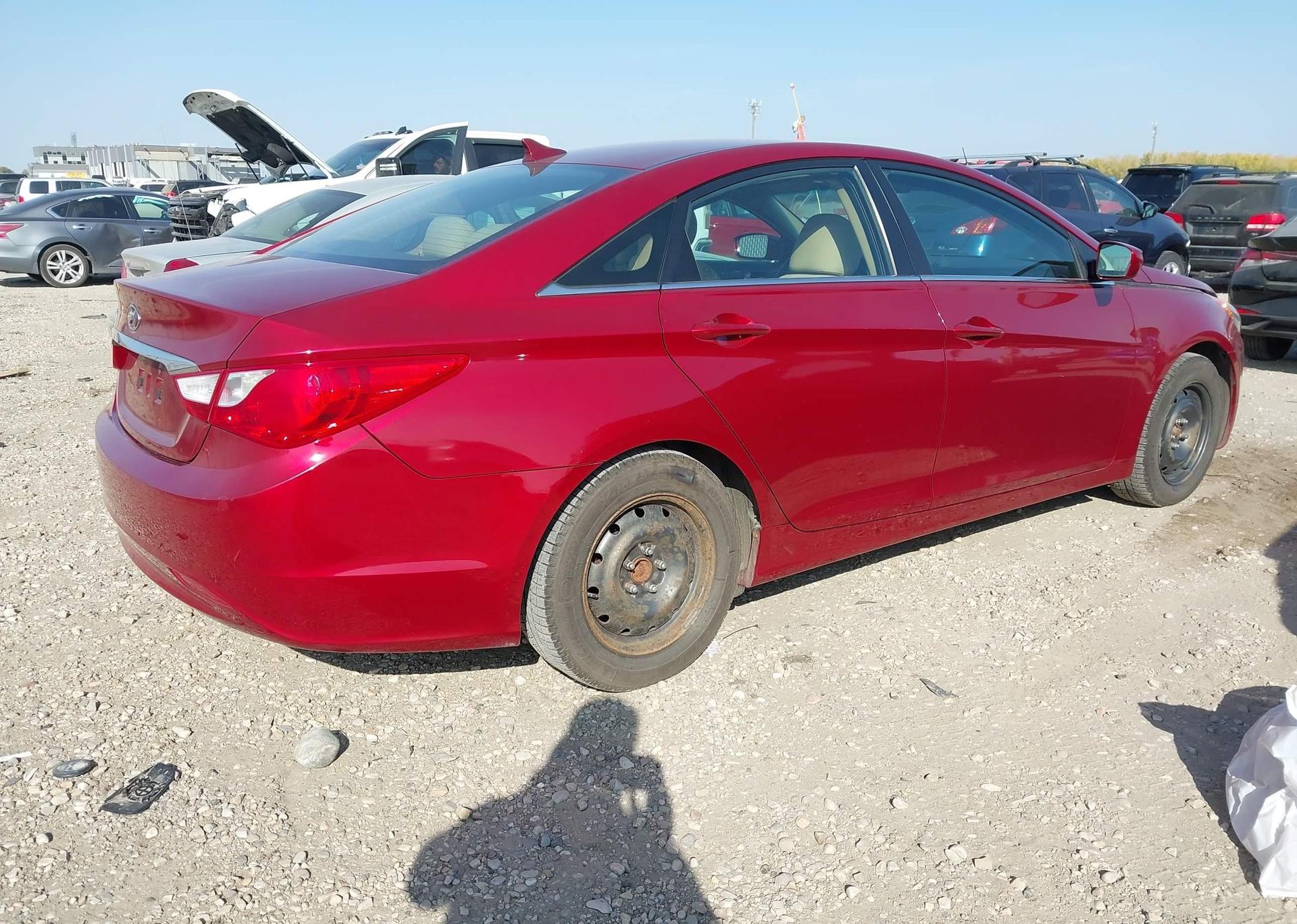 2011 HYUNDAI SONATA GLS