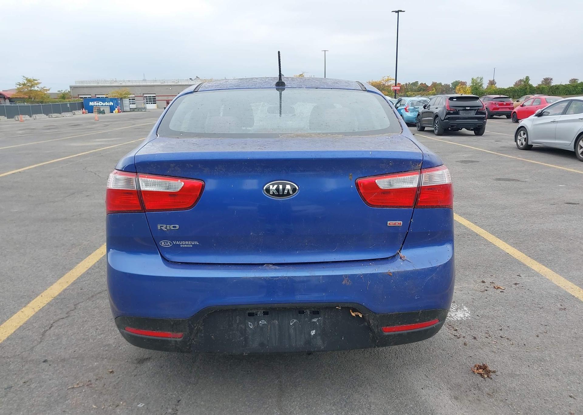 2015 KIA RIO LX