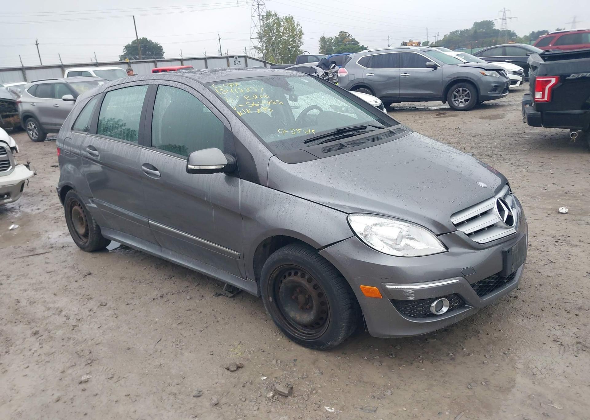2010 MERCEDES-BENZ B 200