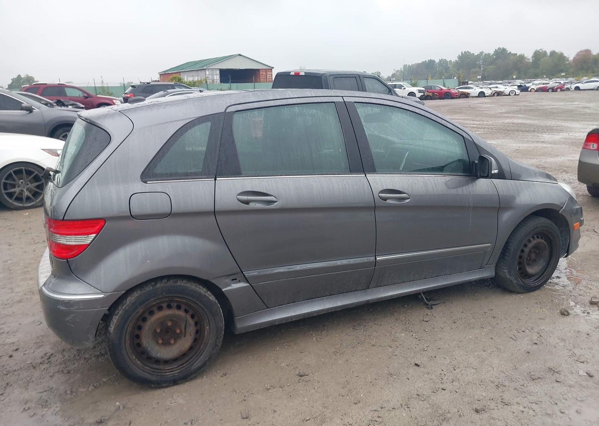 2010 MERCEDES-BENZ B 200