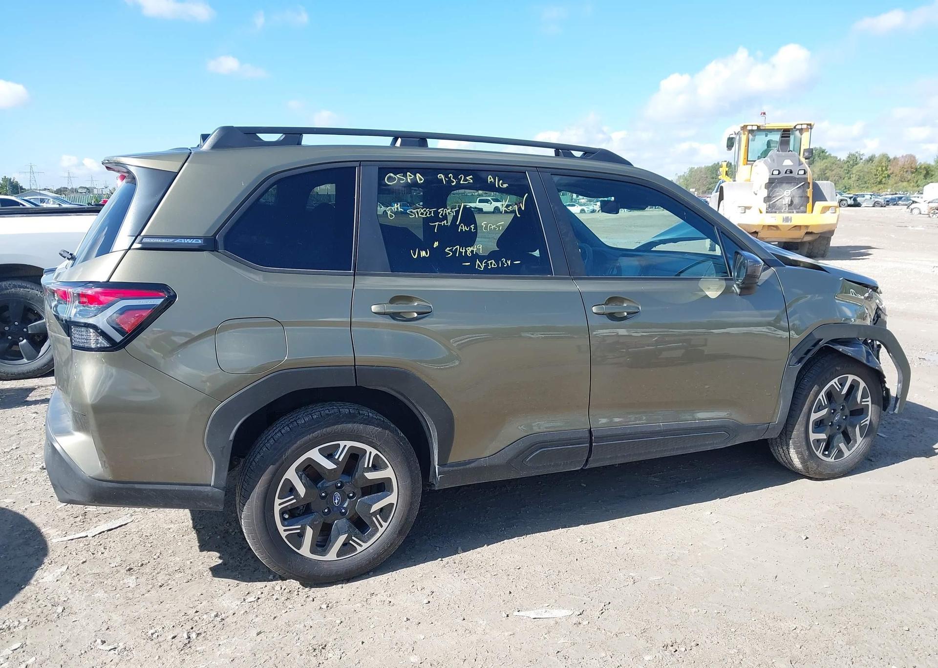 2025 SUBARU FORESTER TOURING