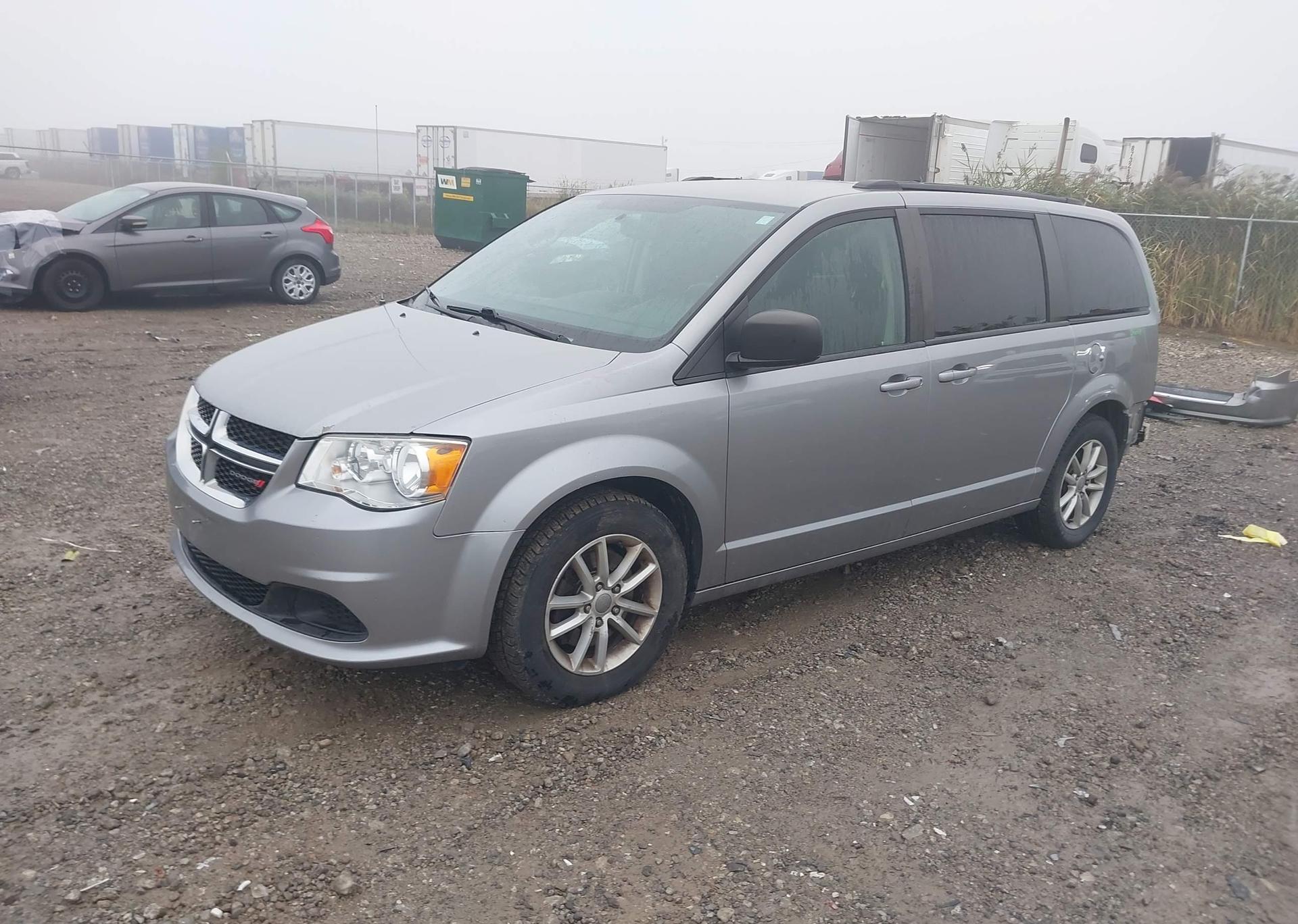 2017 DODGE GRAND CARAVAN SE