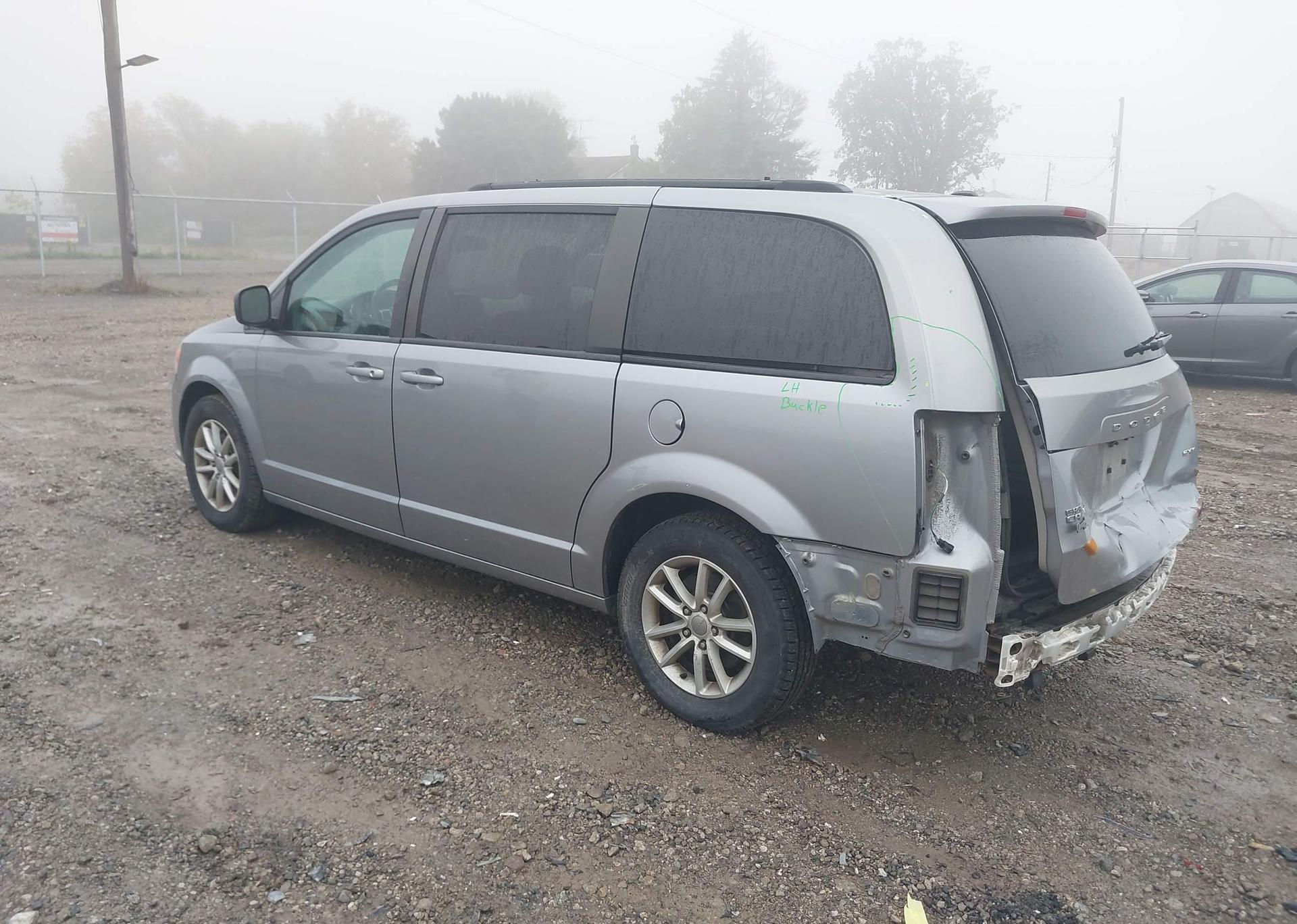 2017 DODGE GRAND CARAVAN SE