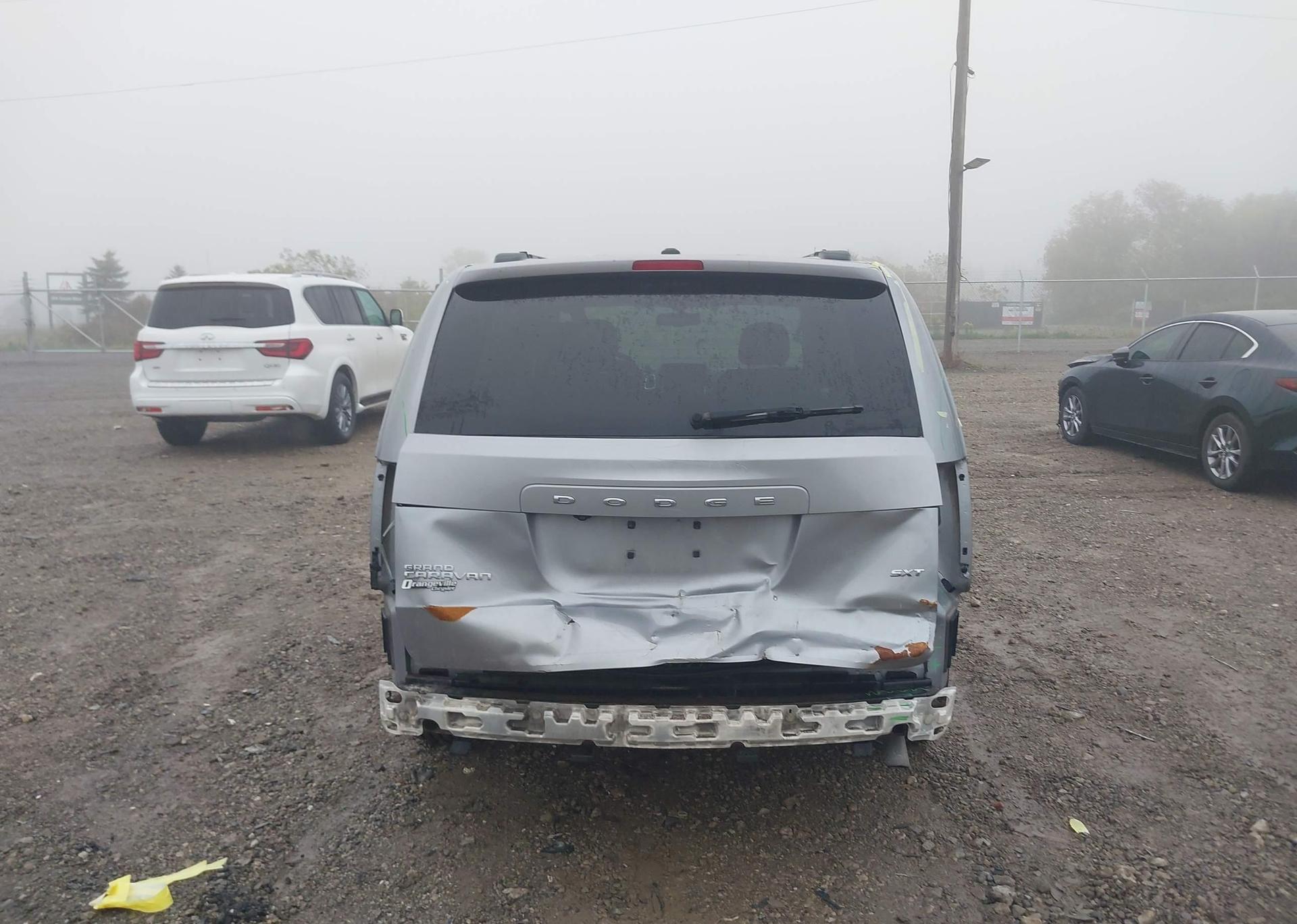 2017 DODGE GRAND CARAVAN SE
