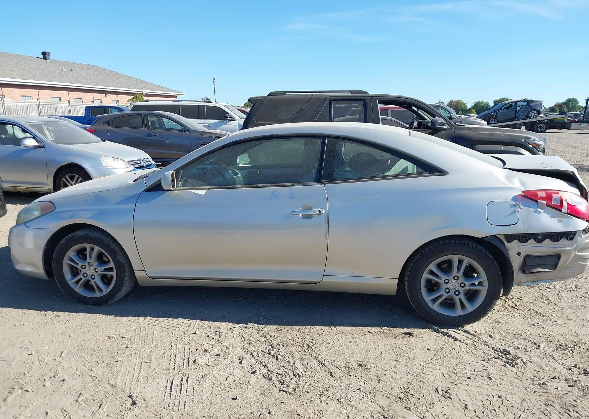 2006 TOYOTA SOLARA SE