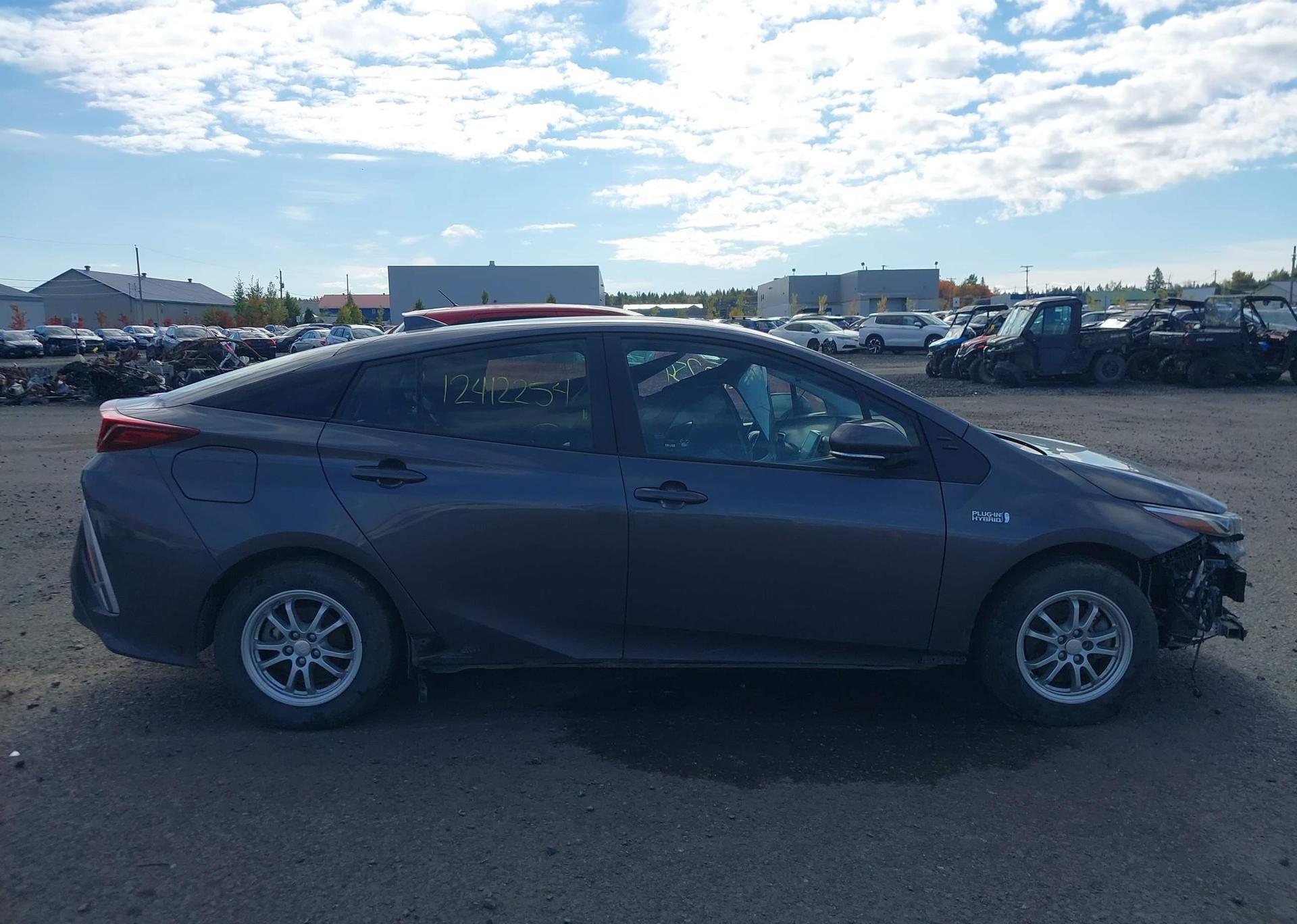 2021 TOYOTA PRIUS PRIME UPGRADE