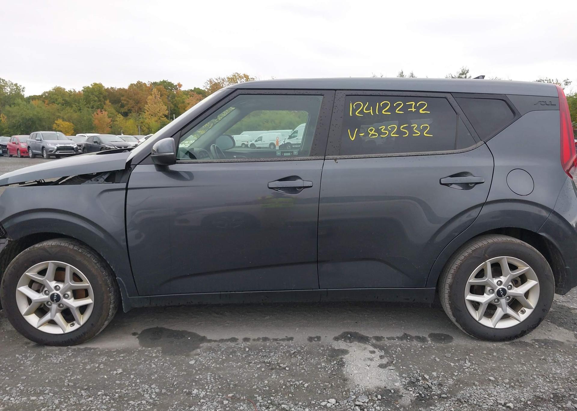 2022 KIA SOUL EX