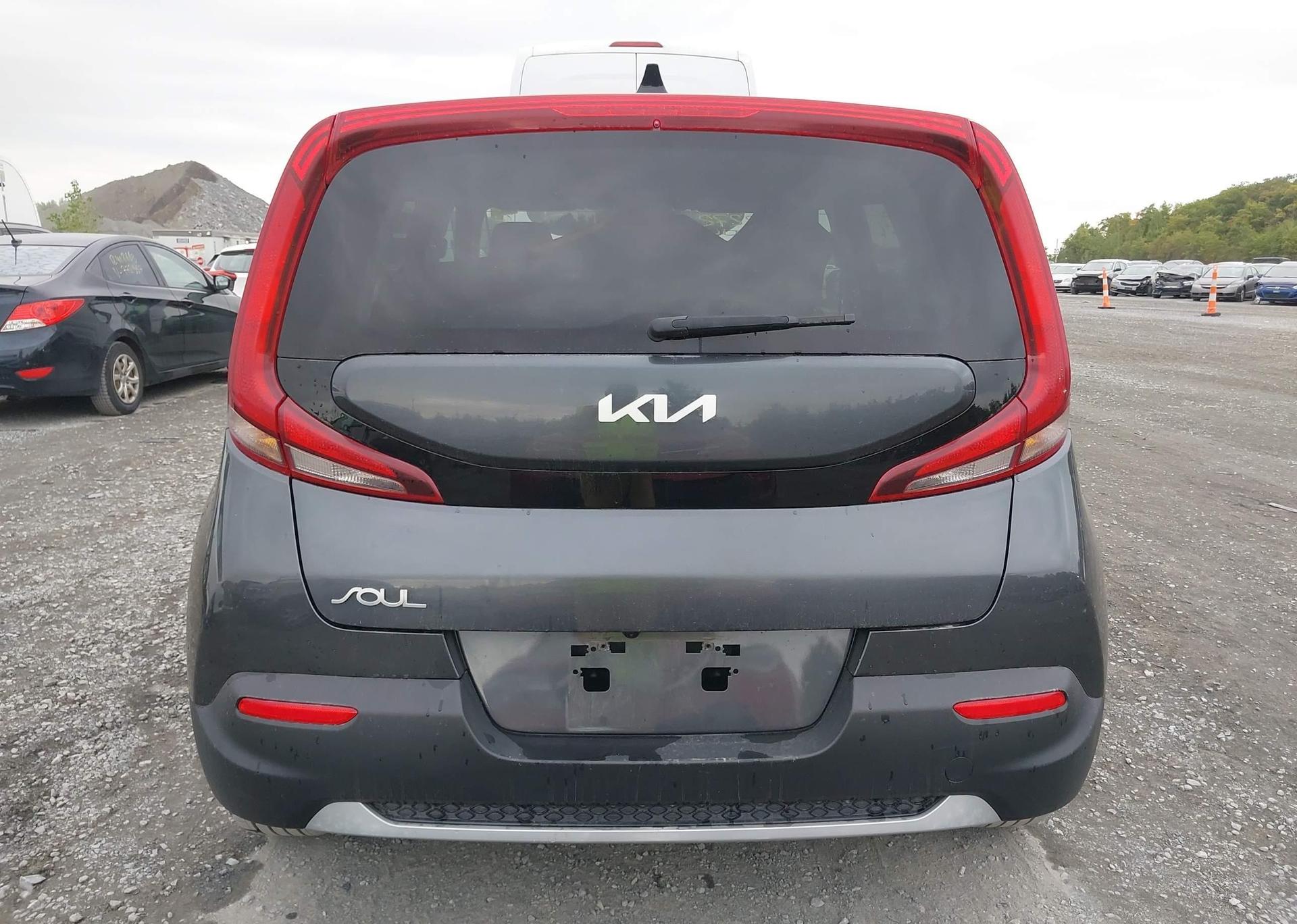 2022 KIA SOUL EX