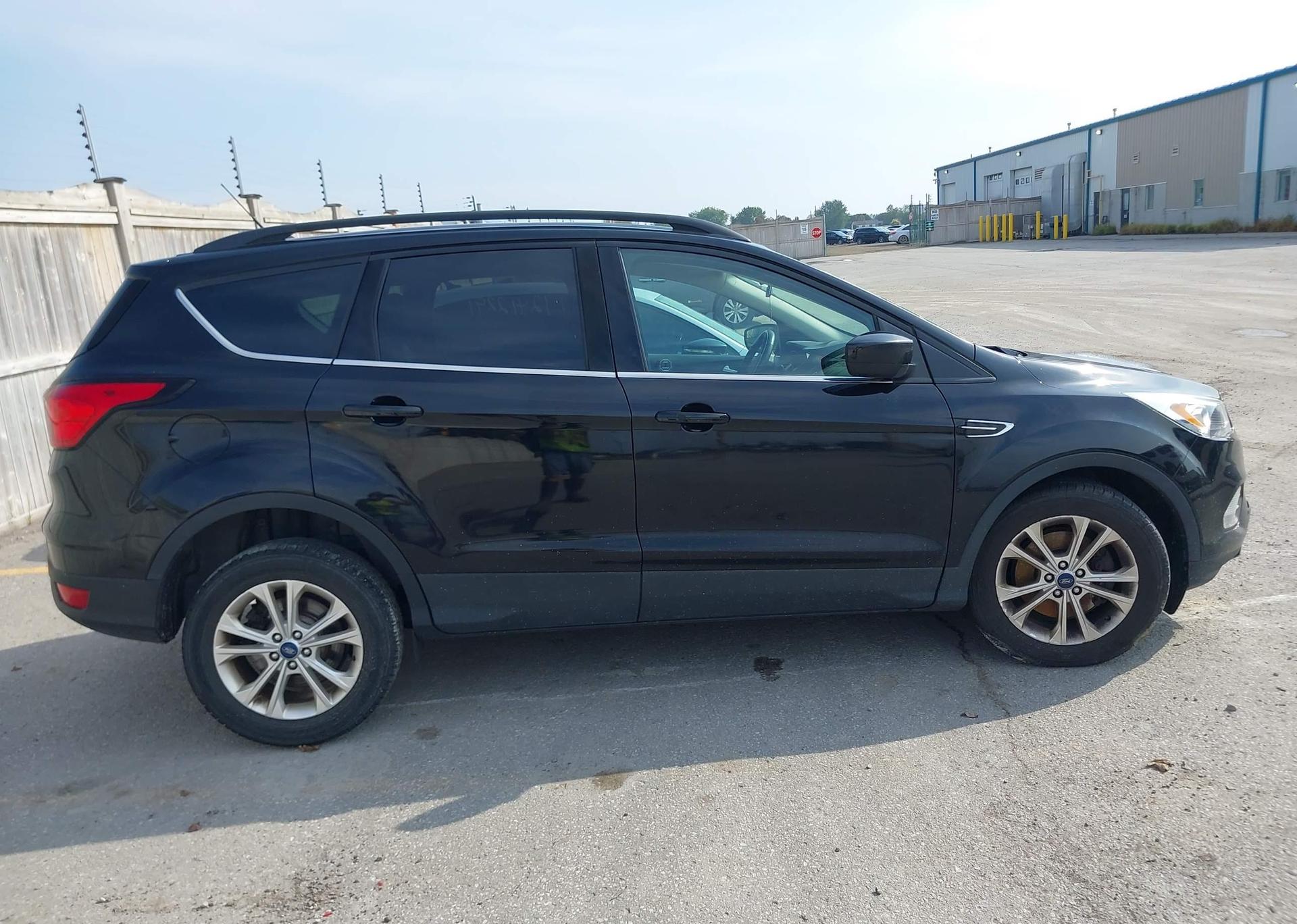 2019 FORD ESCAPE SEL