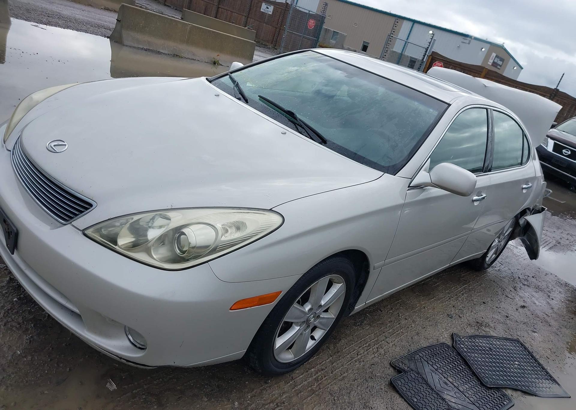 2005 LEXUS ES 330