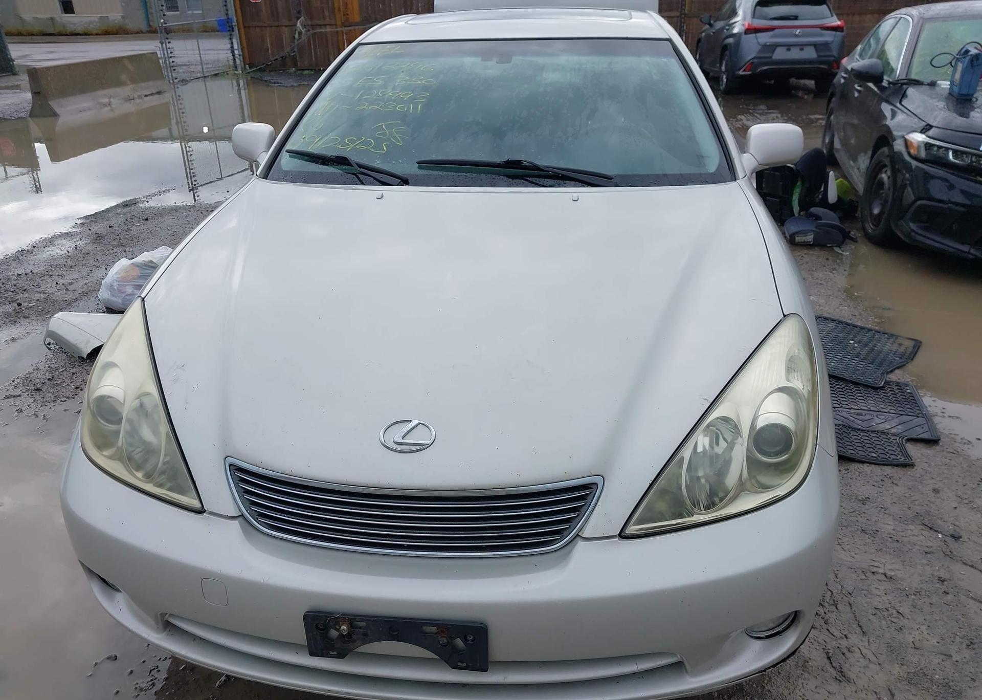 2005 LEXUS ES 330