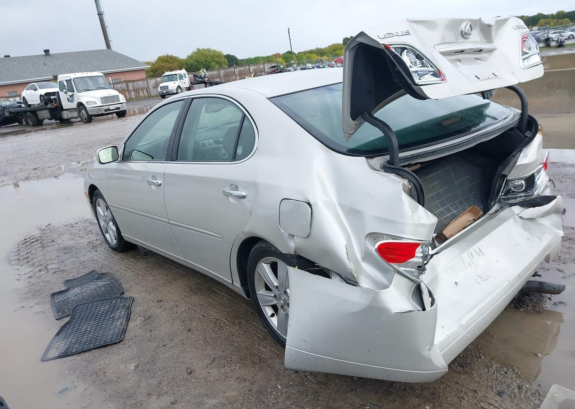 2005 LEXUS ES 330