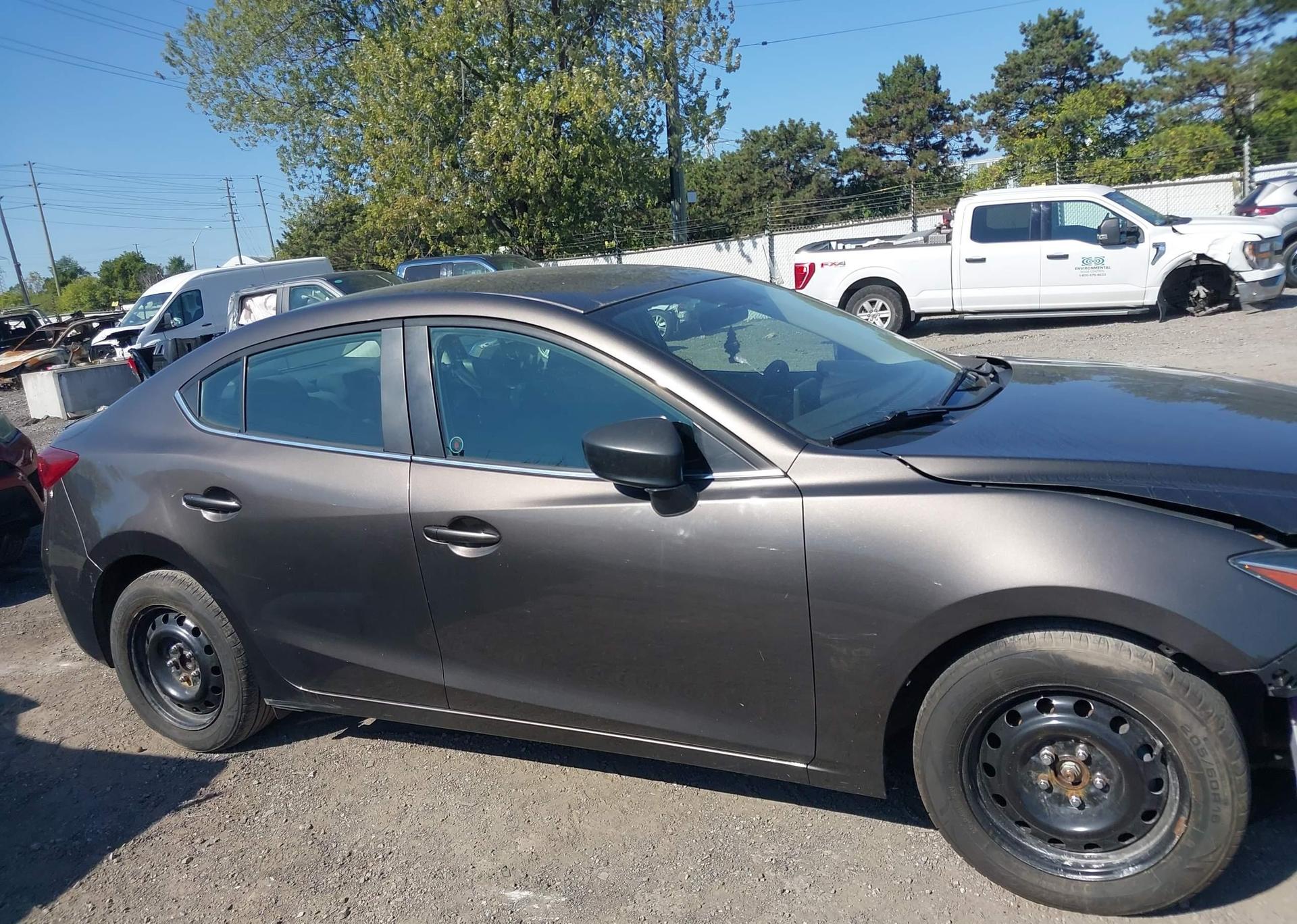 2014 MAZDA MAZDA3 GS-SKY