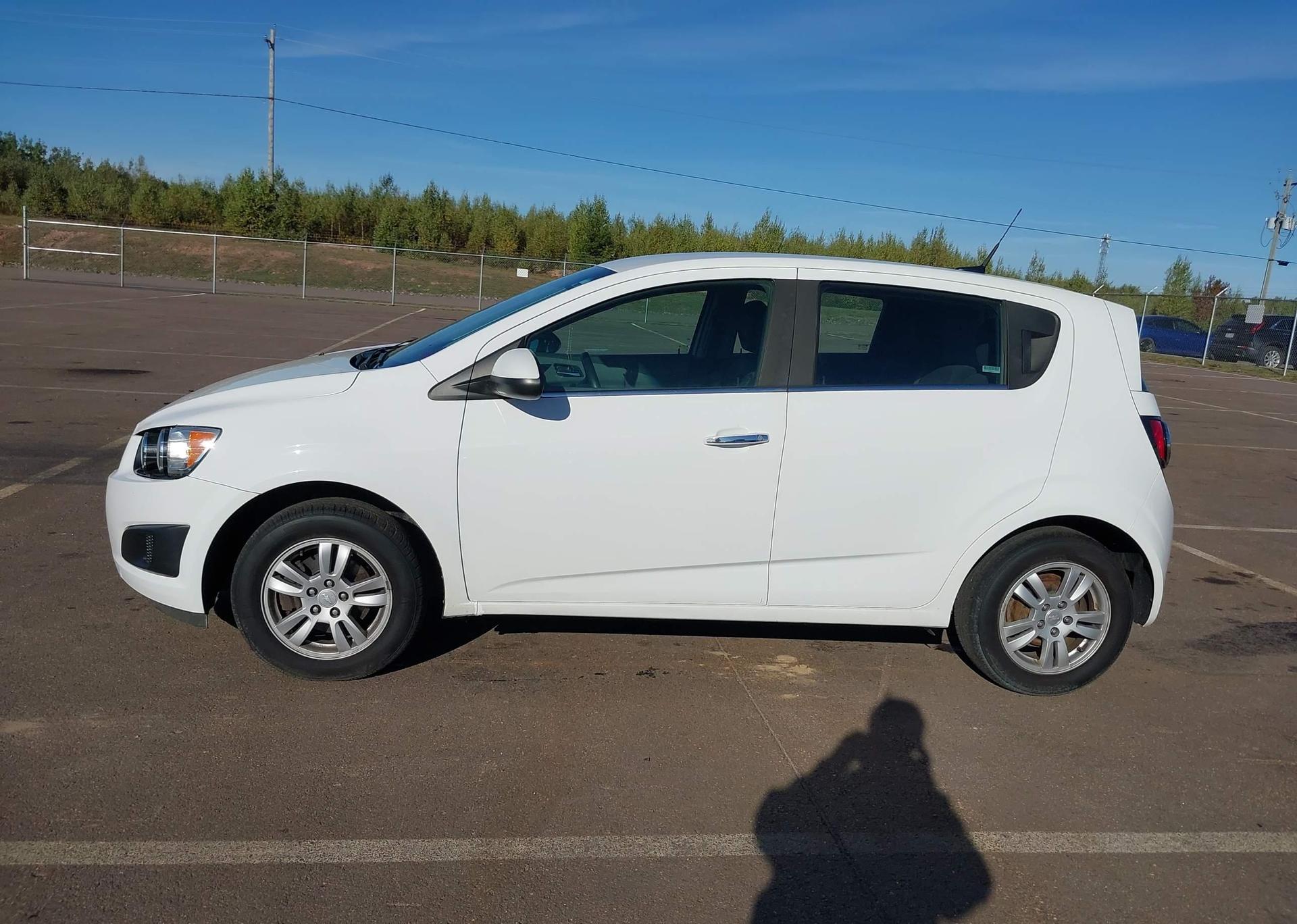 2013 CHEVROLET SONIC LT AUTO