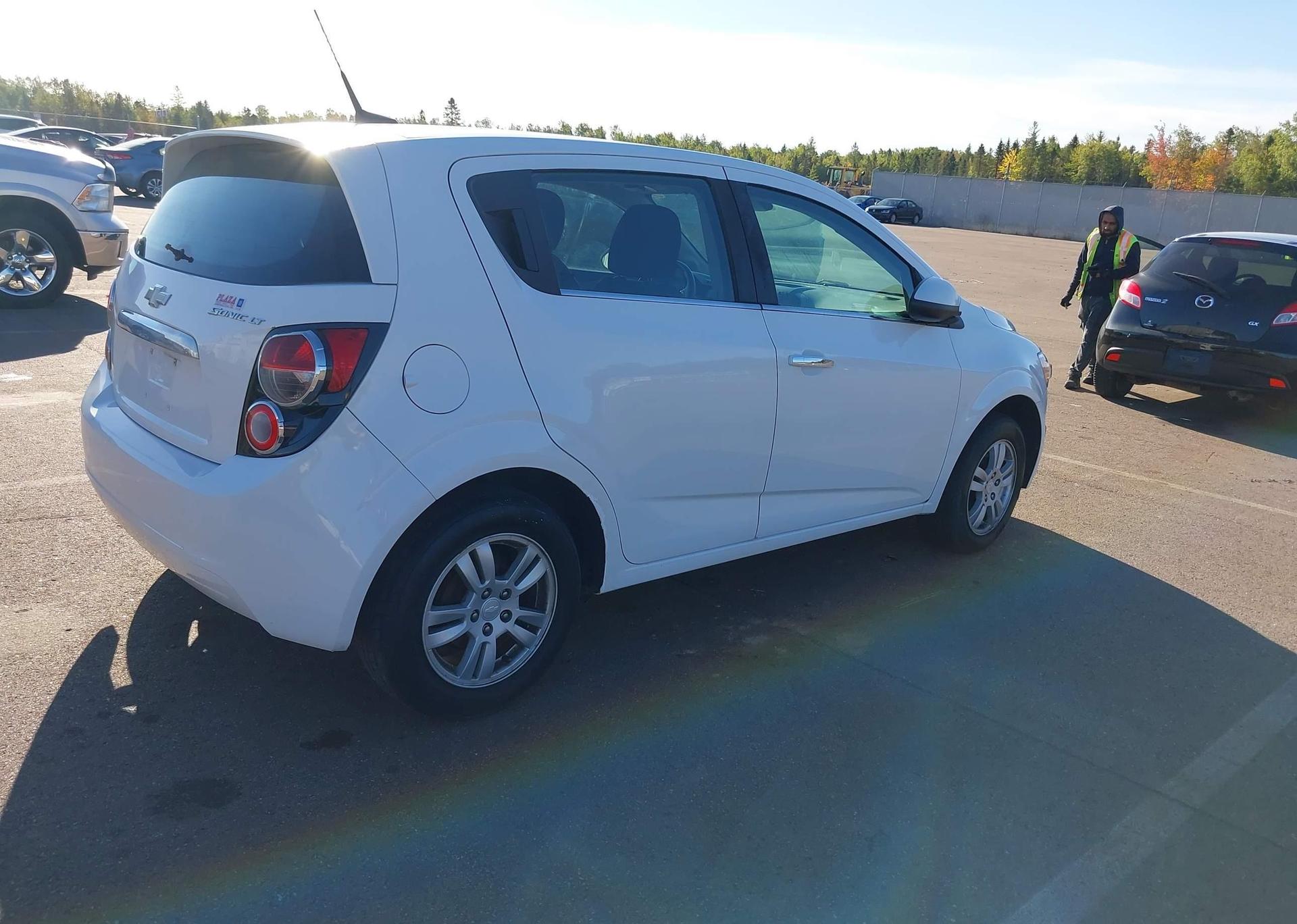 2013 CHEVROLET SONIC LT AUTO