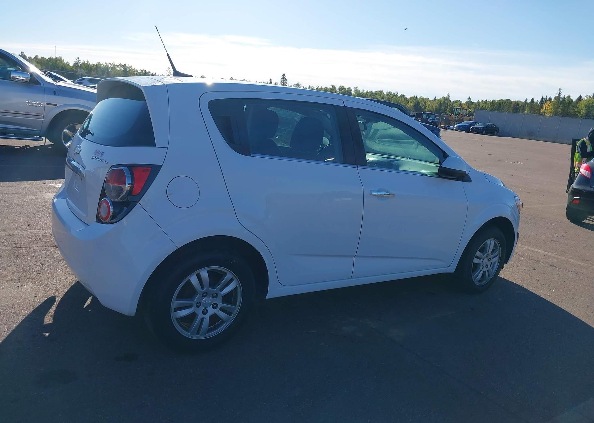 2013 CHEVROLET SONIC LT AUTO
