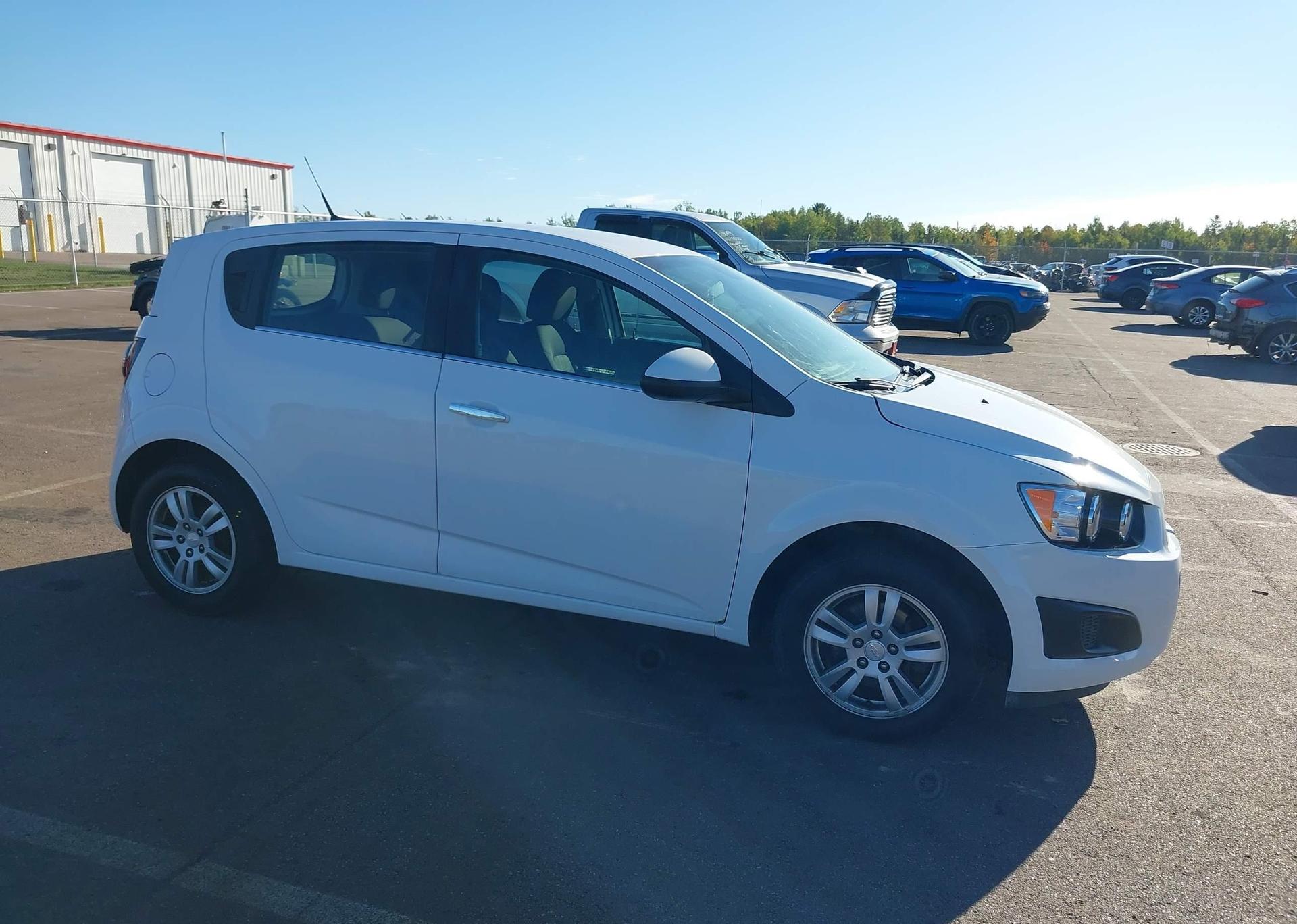 2013 CHEVROLET SONIC LT AUTO