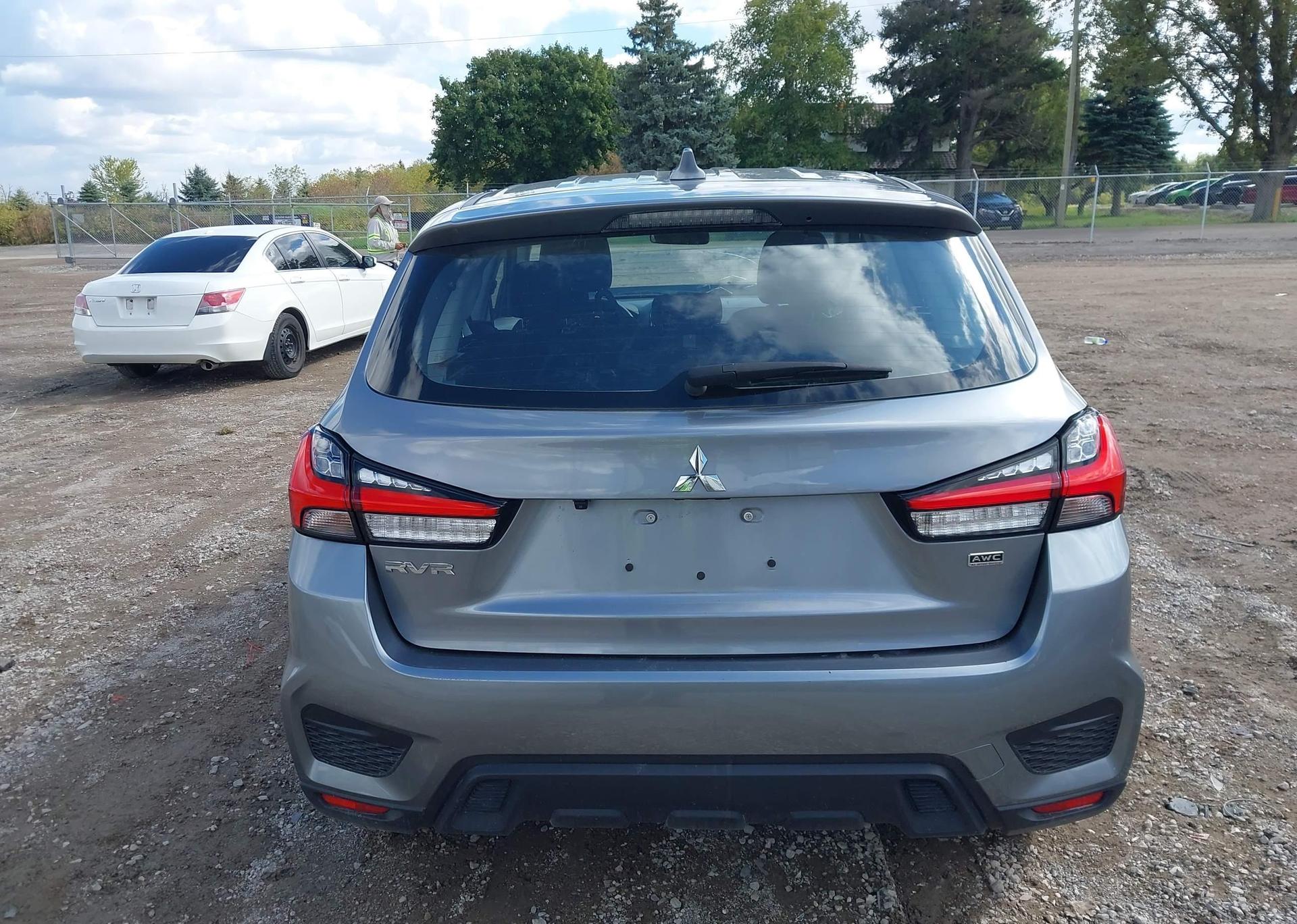 2024 MITSUBISHI RVR ES