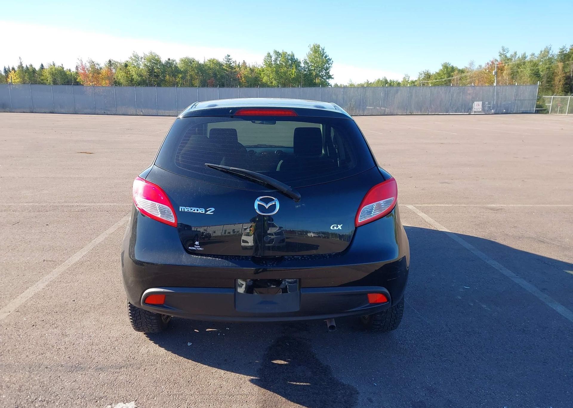 2012 MAZDA MAZDA2 GX