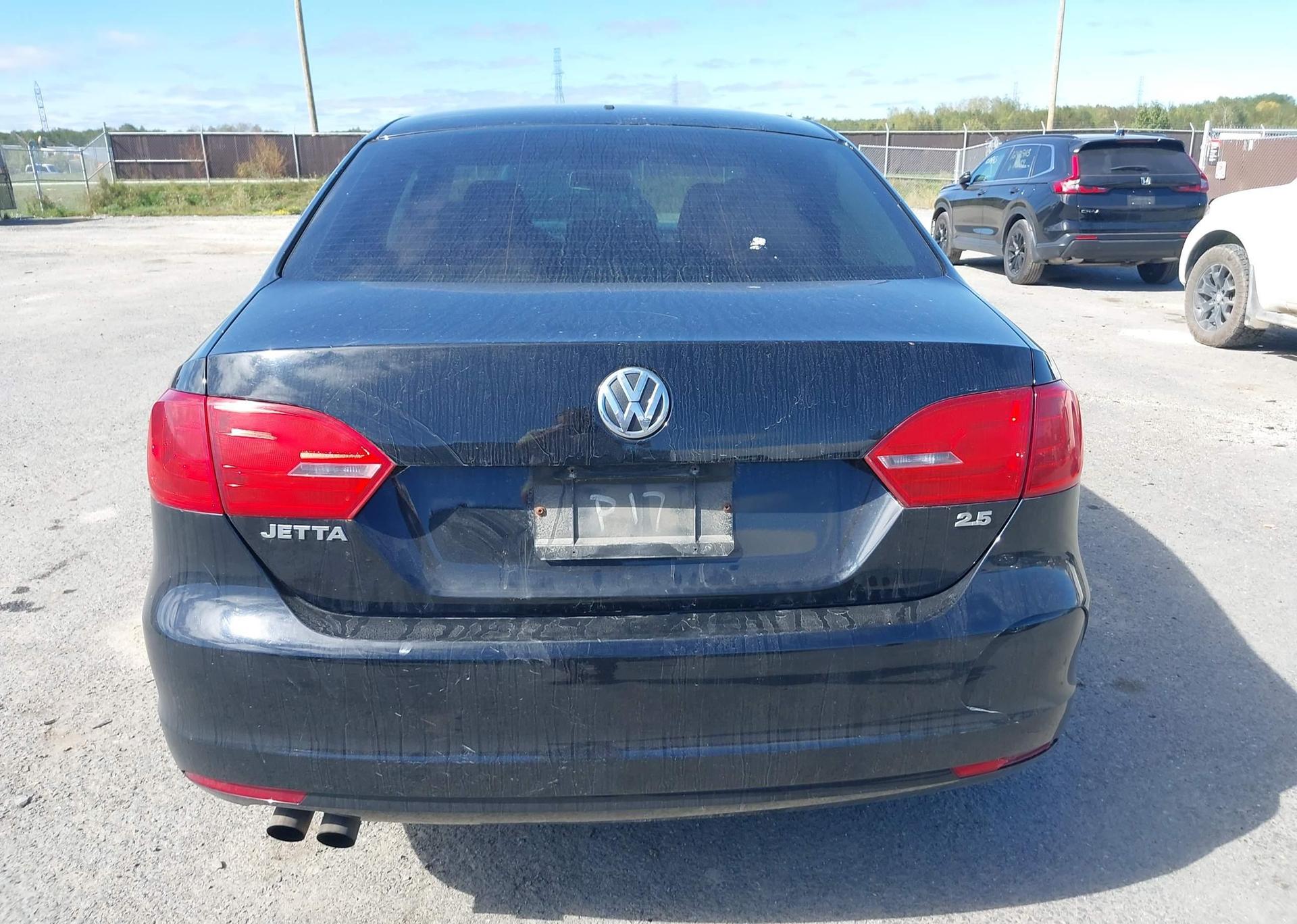2013 VOLKSWAGEN JETTA
