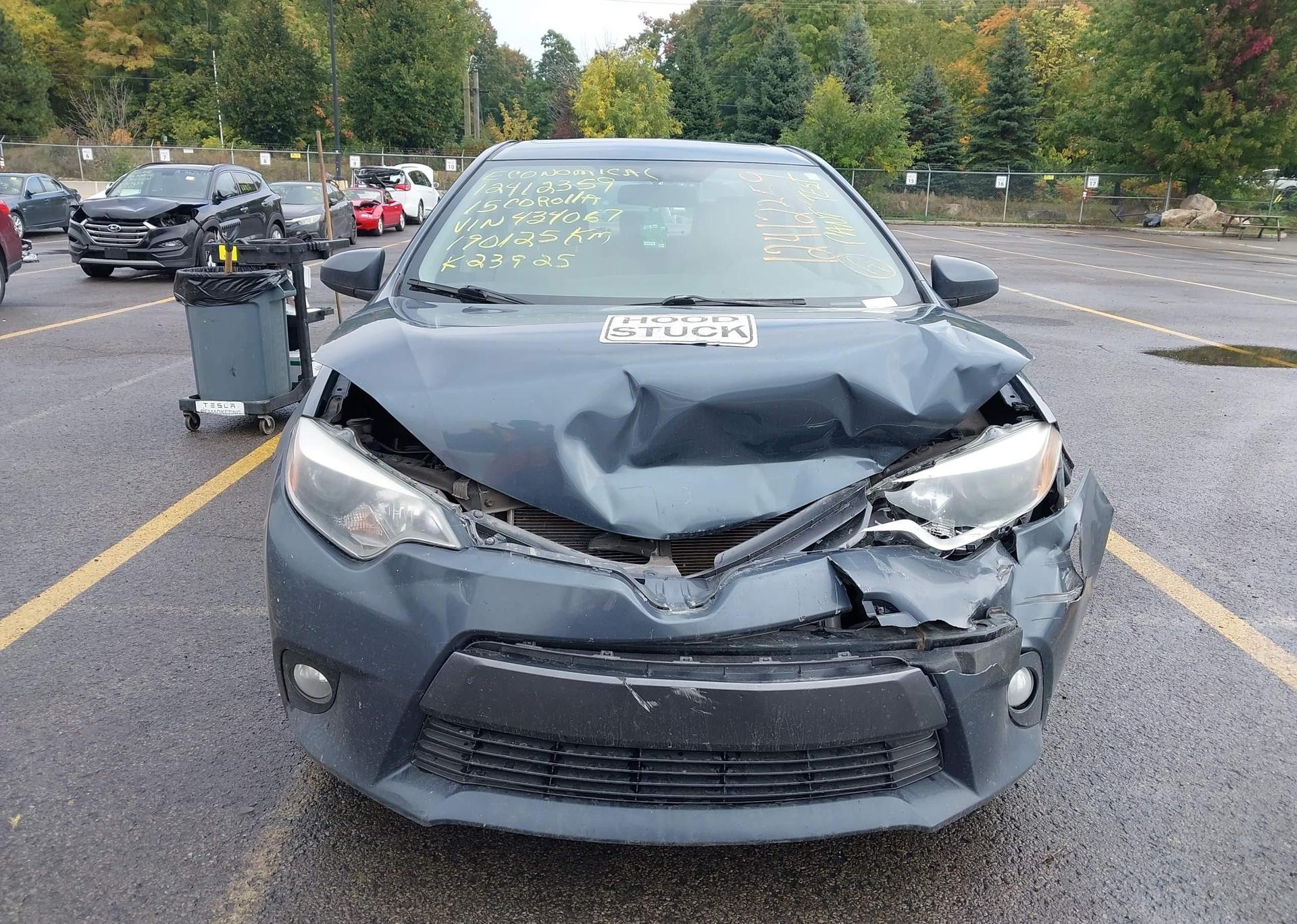 2015 TOYOTA COROLLA LE