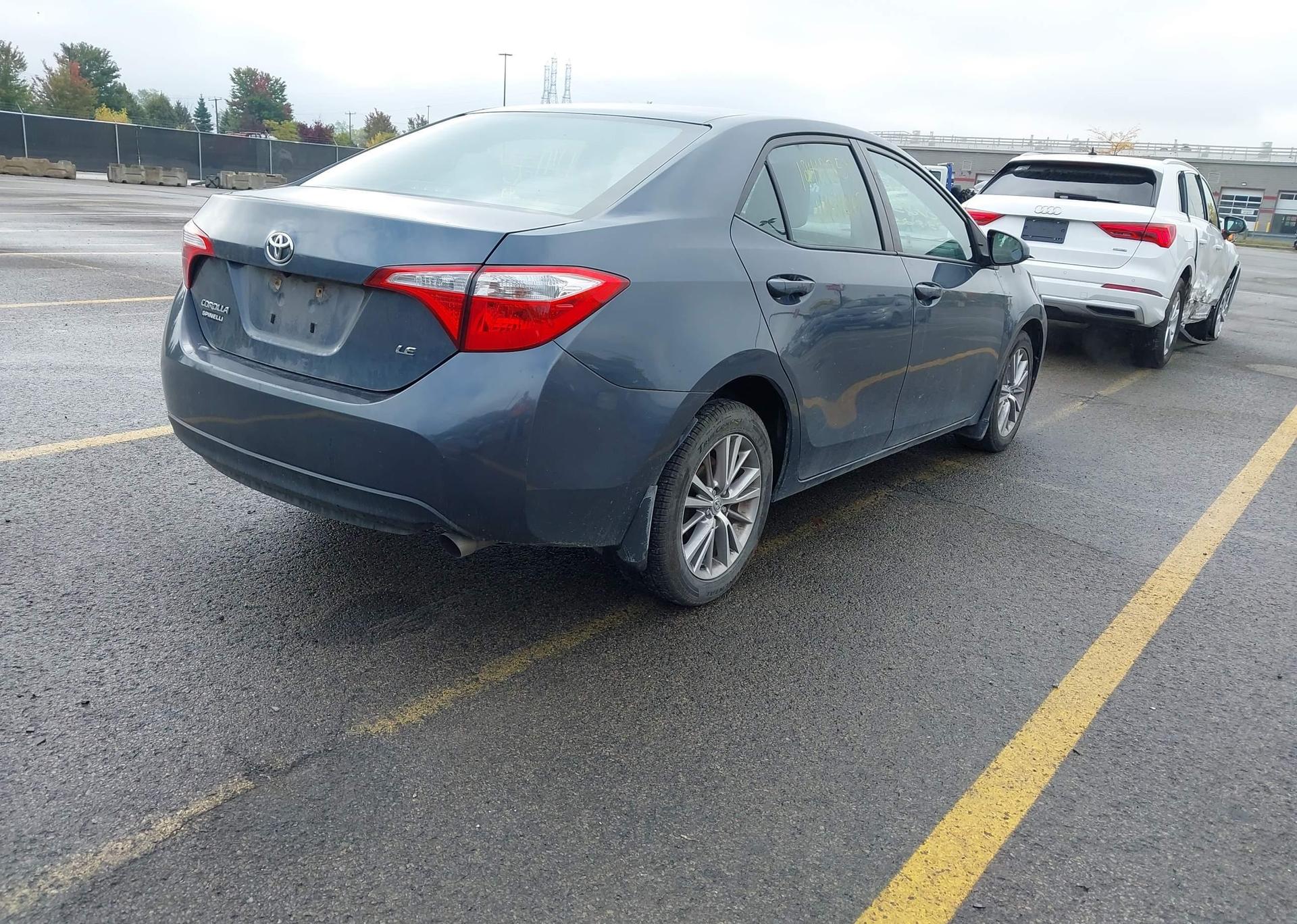 2015 TOYOTA COROLLA LE