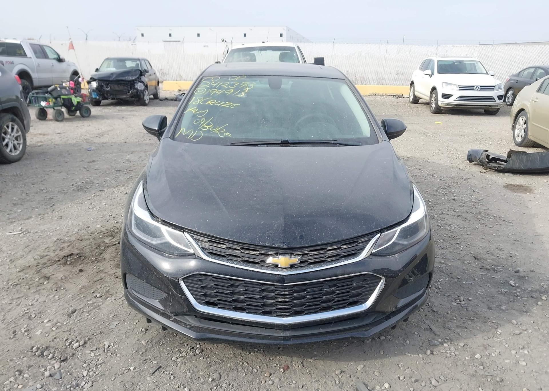 2018 CHEVROLET CRUZE LT