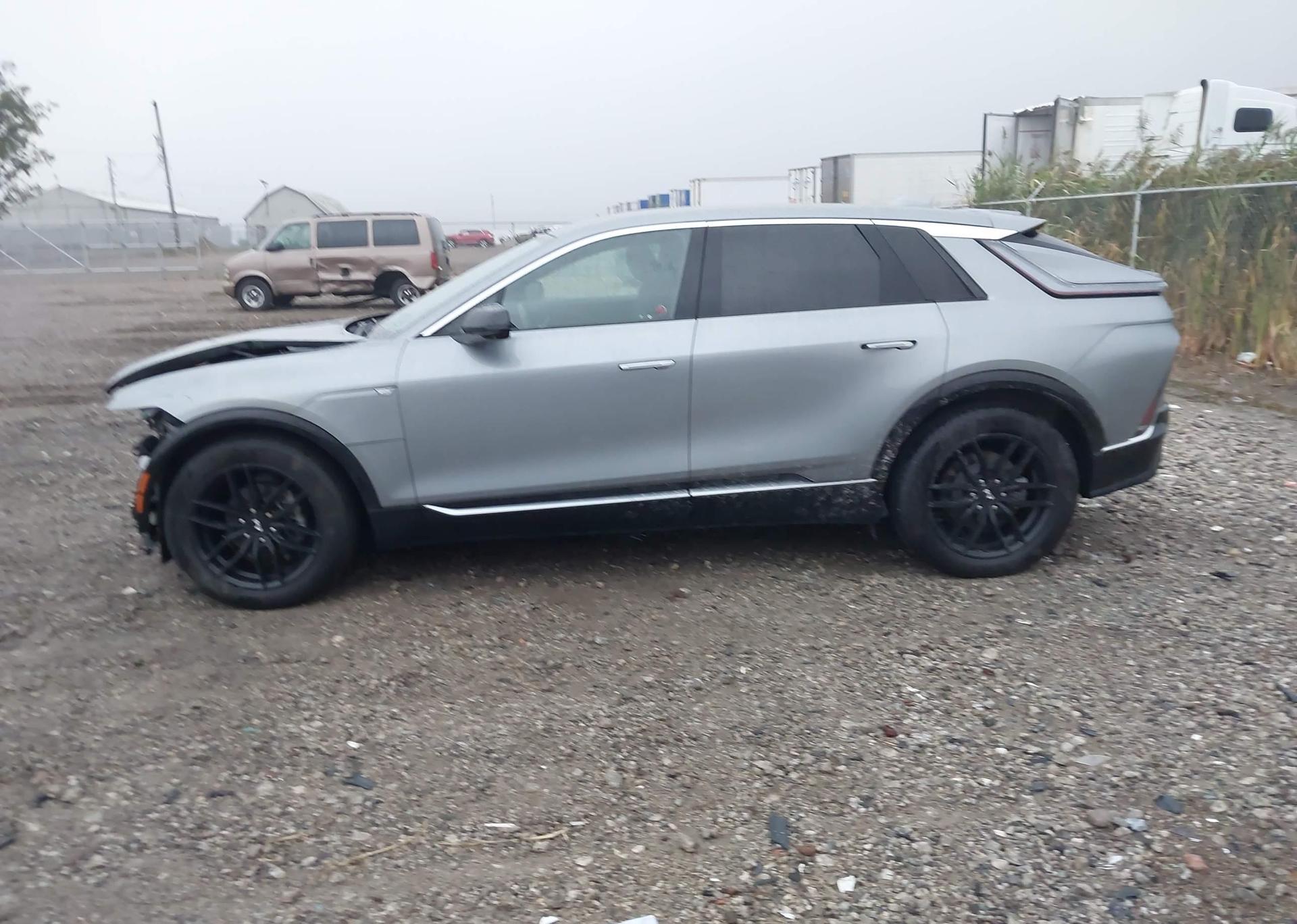 2024 CADILLAC LYRIQ LUXURY 1 RWD