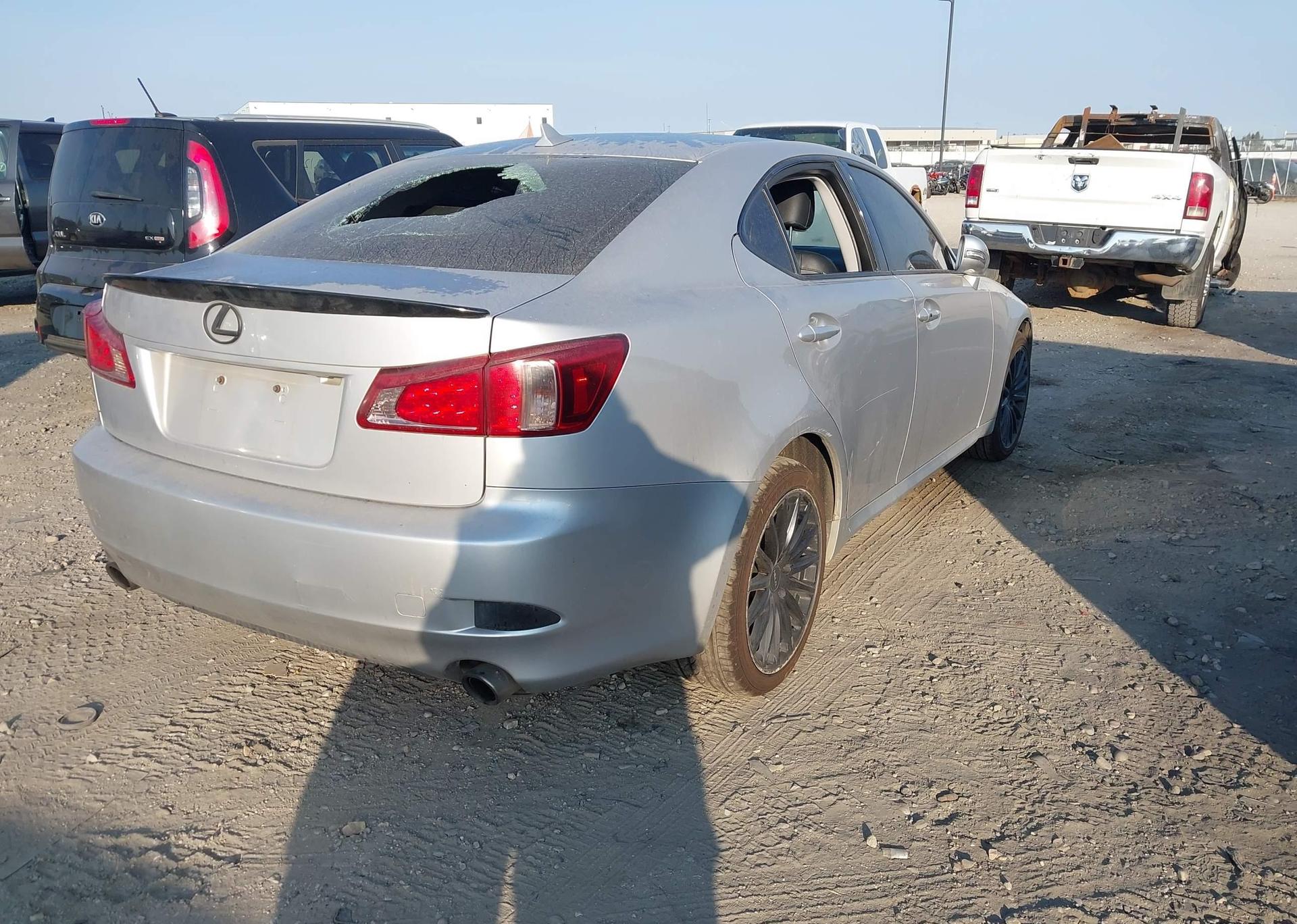 2011 LEXUS IS 250